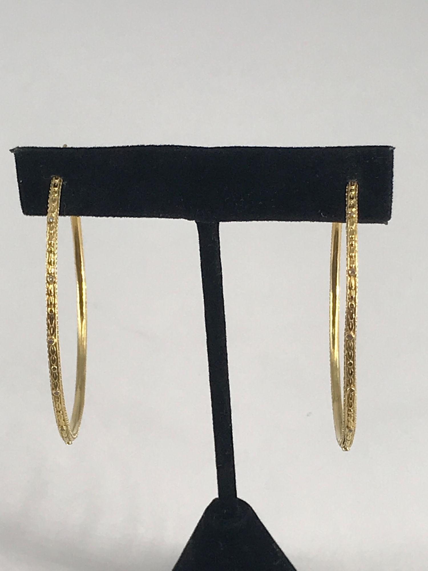 18KT YELLOW GOLD HOOP EARRINGS (1 of 3)