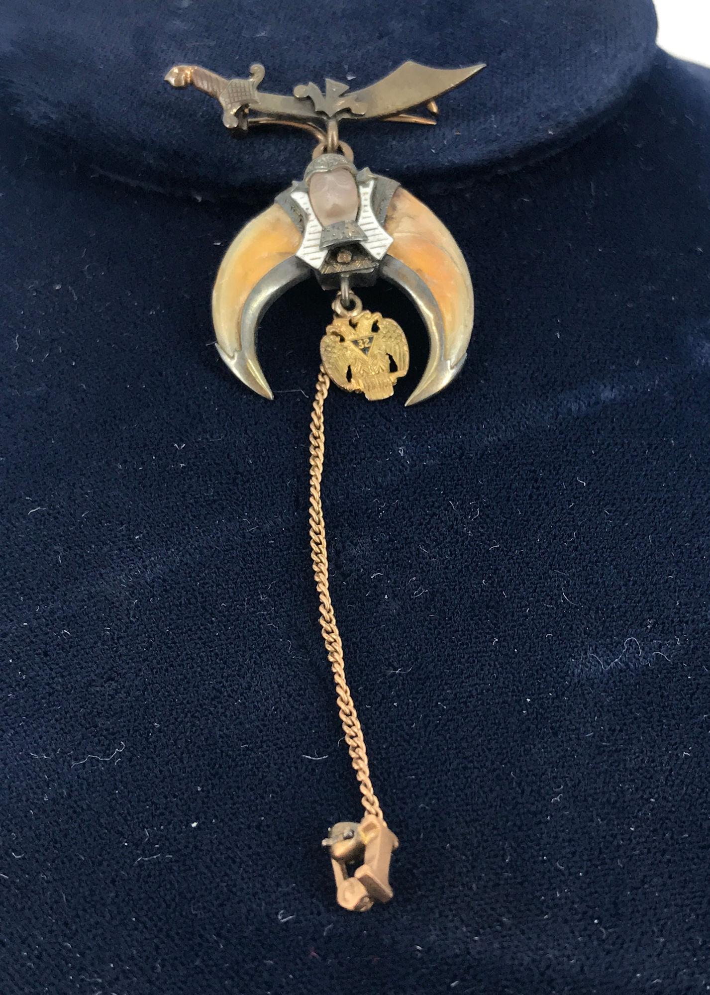 VINTAGE MASONIC PIN (1 of 1)