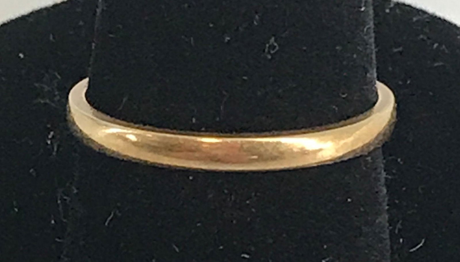 14KT YELLOW GOLD RING (1 of 2)