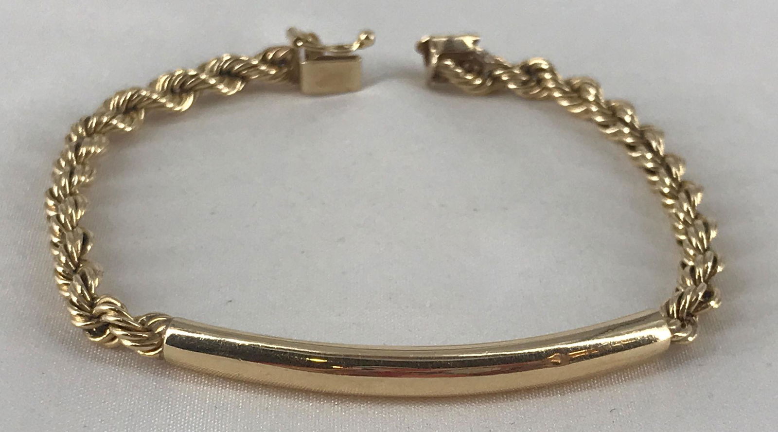 14KT YELLOW GOLD BRACELET (1 of 5)