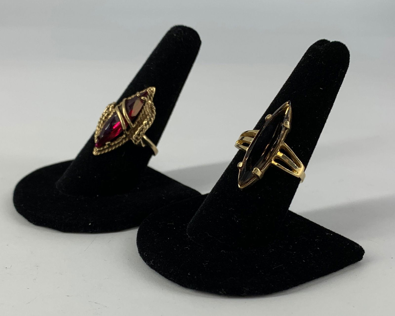 TWO 14KT YELLOW GOLD RINGS (1 of 7)