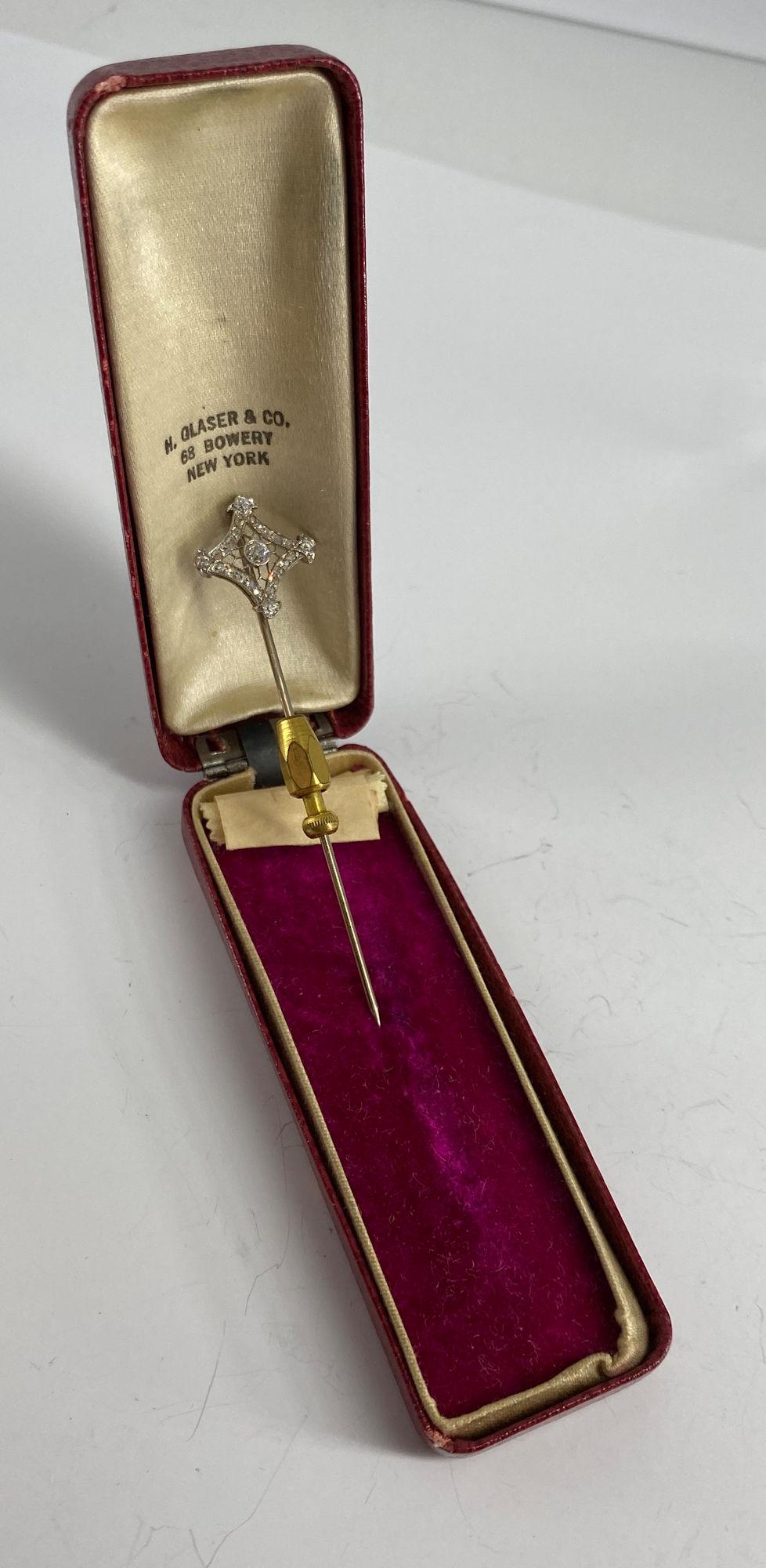 VINTAGE PLATINUM AND 14KT YELLOW GOLD DIAMOND STICK PIN (1 of 11)