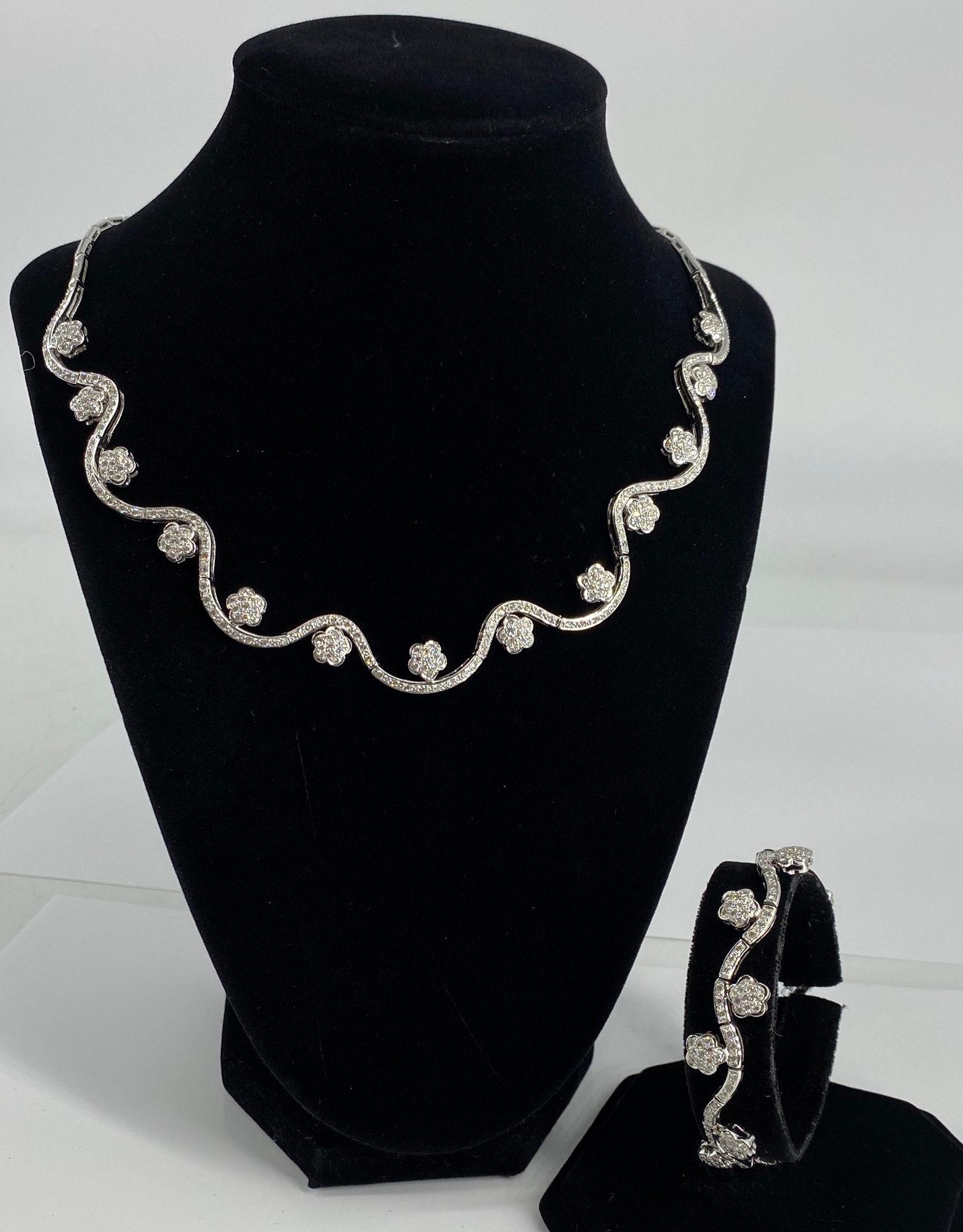 ELEGANT 18KT WHITE GOLD AND DIAMOND JEWELRY SET ~ SET (1 of 19)