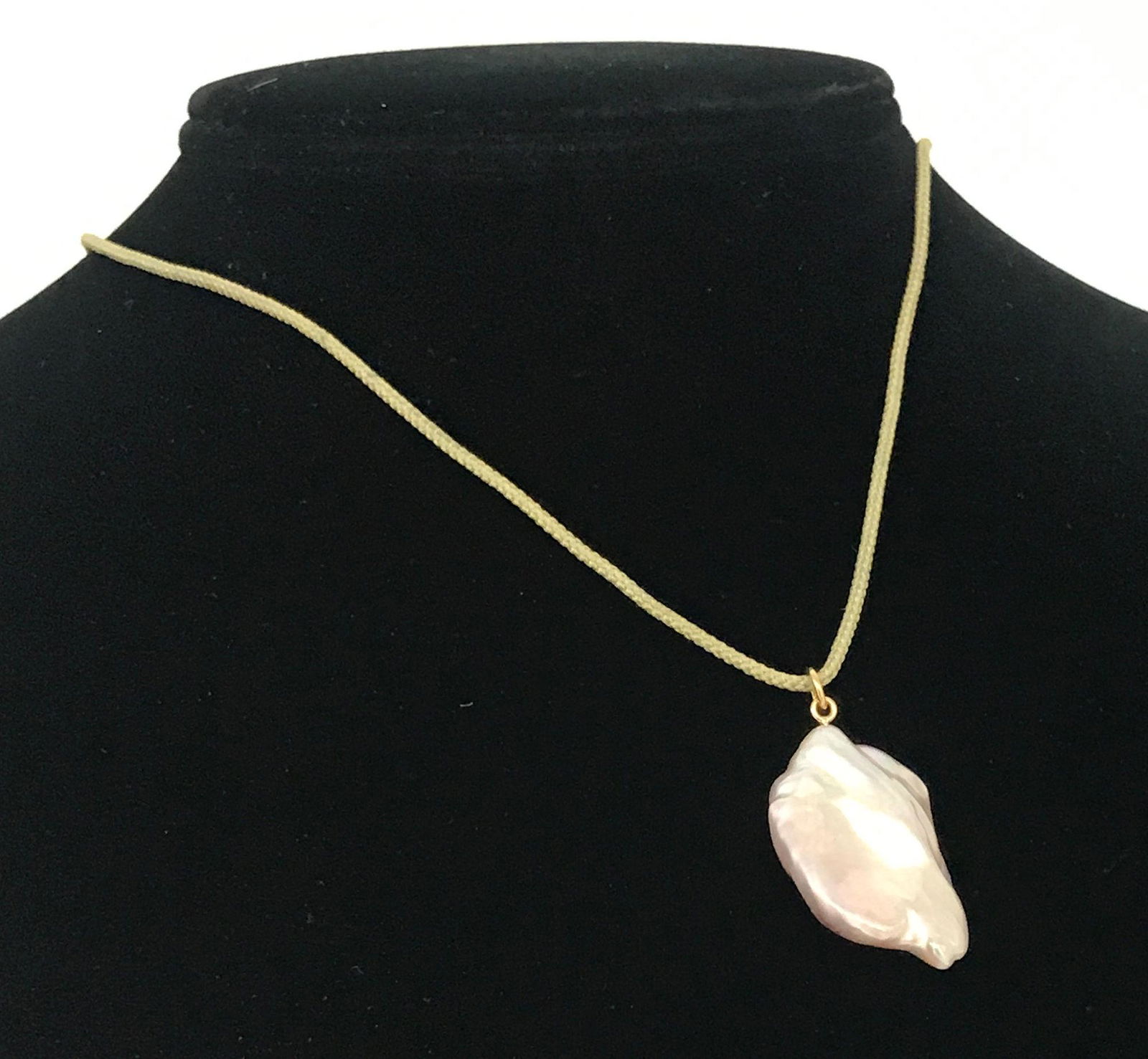 14KT YELLOW GOLD BAROQUE PEARL PENDANT (1 of 2)