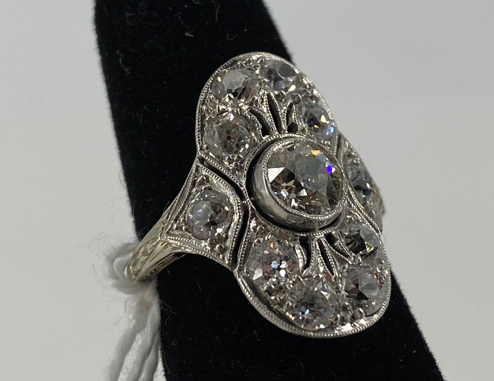 18KT WHITE GOLD & DIAMOND ART DECO RING ~ SIZE 5 , (1 of 5)