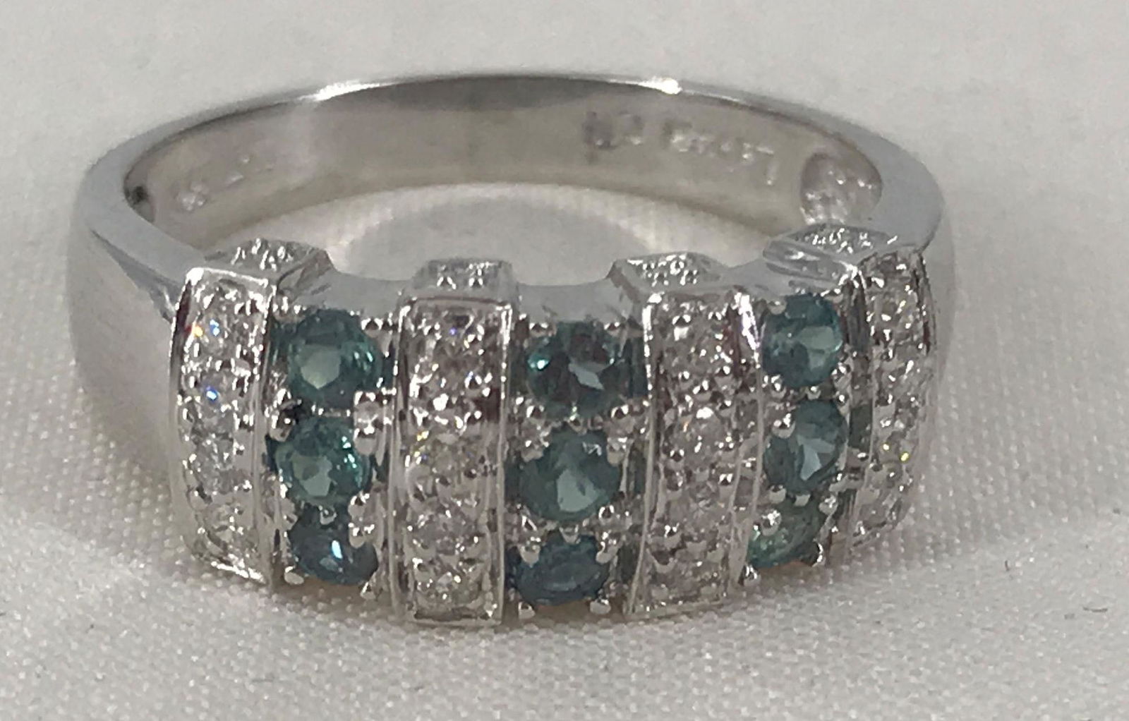 14K WHITE GOLD FASHION RING~SIZE 7. TAPERED HIGH POLISH (1 of 4)