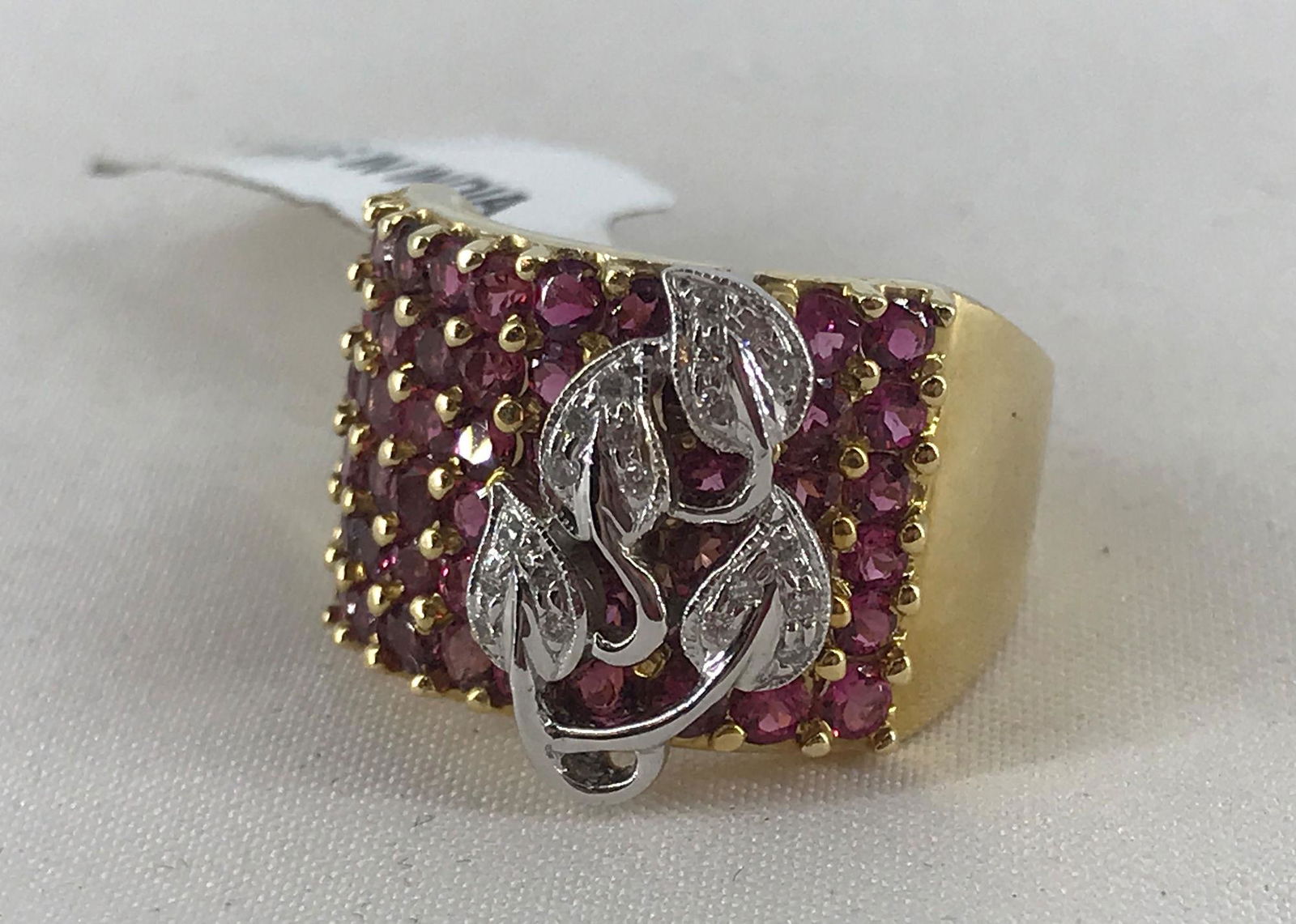 14KT YELLOW GOLD AND GEMSTONE FASHION RING (1 of 3)