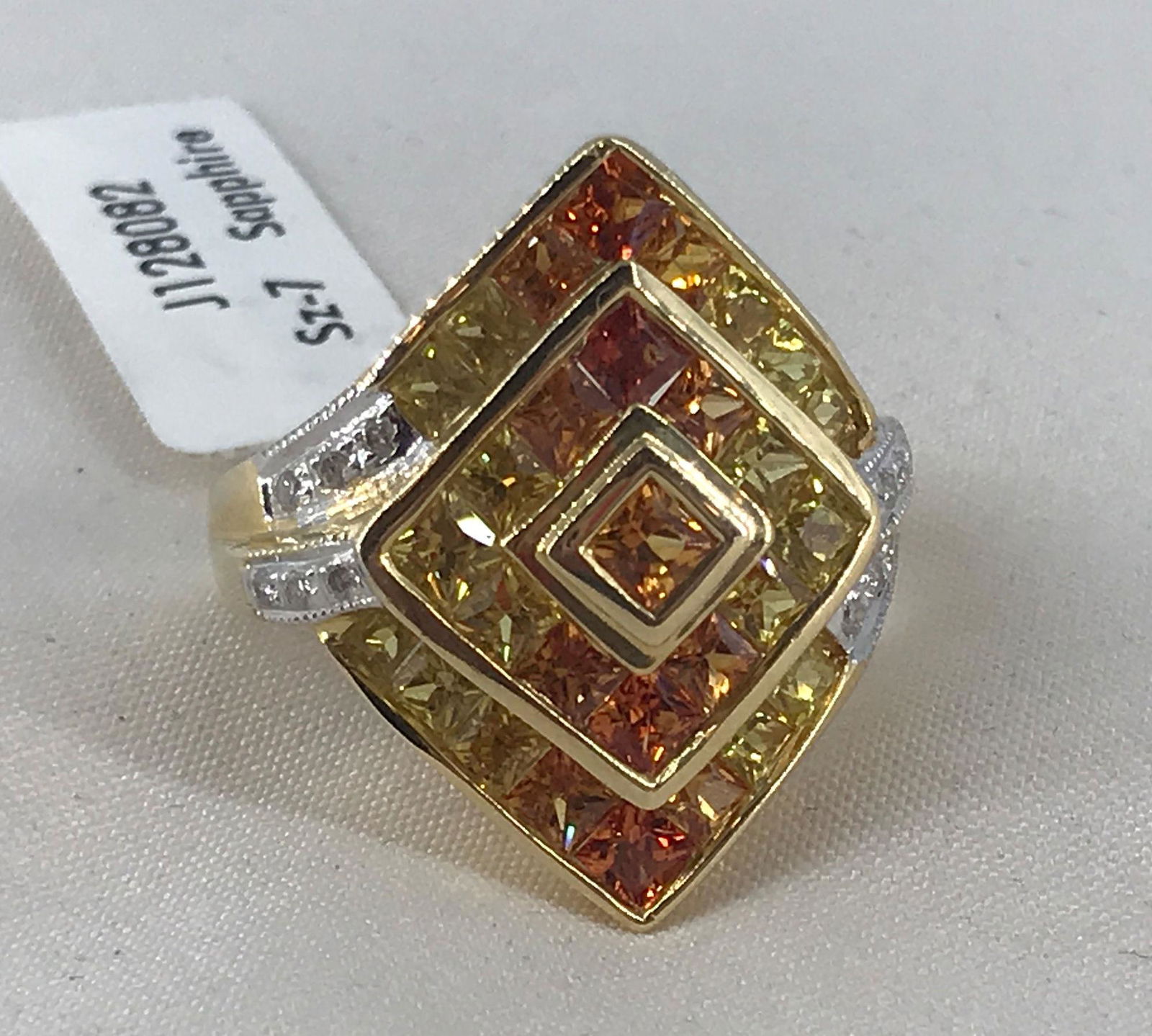 14KT YELLOW GOLD AND GEMSTONE FASHION RING (1 of 3)