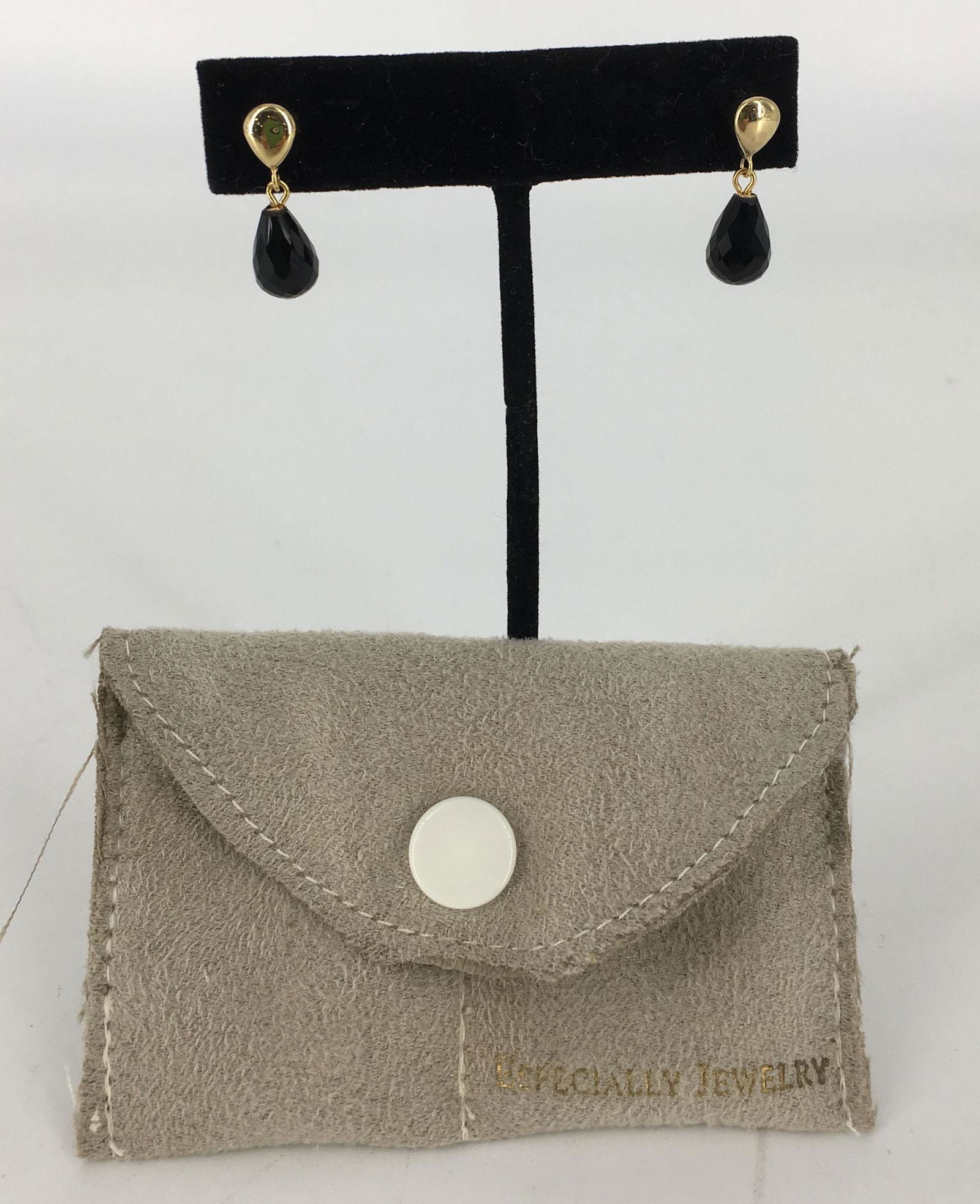 PR. GOLD AND BLACK ONYX EARRINGS (1 of 1)