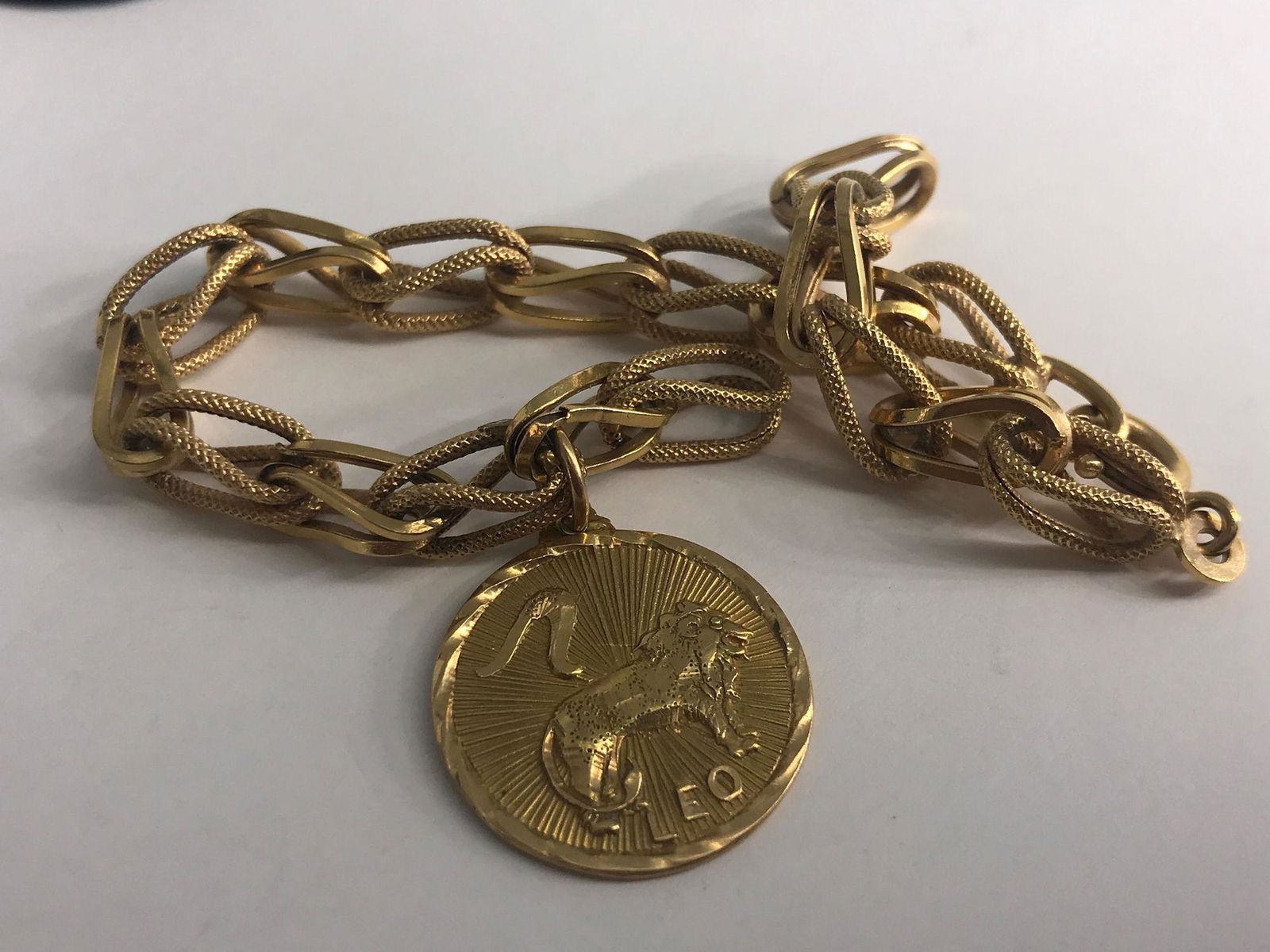 18KT SCRAP GOLD (1 of 2)