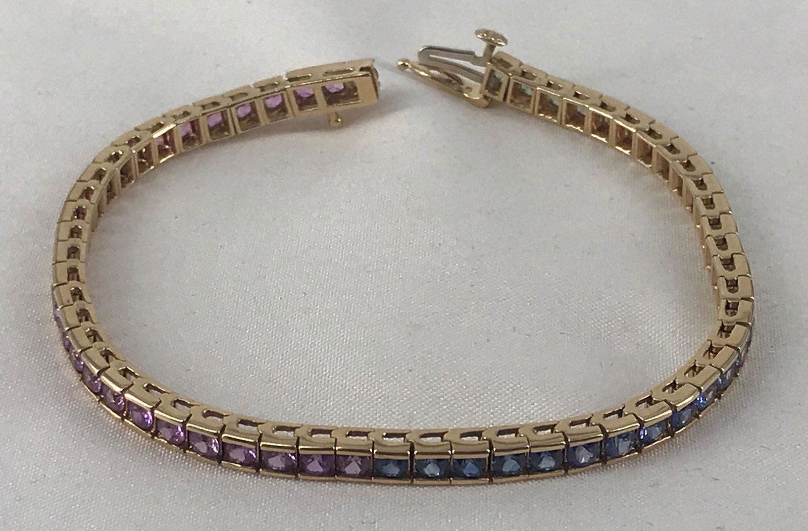 14KT YELLOW GOLD AND GEMSTONE BRACELET (1 of 3)