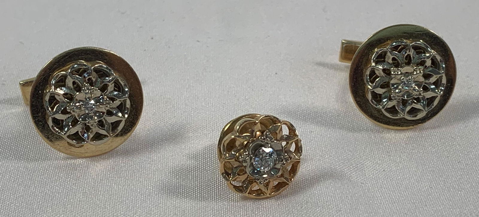 14KT GOLD DUAL TONE MEN'S CUFFLINKS (1 of 3)