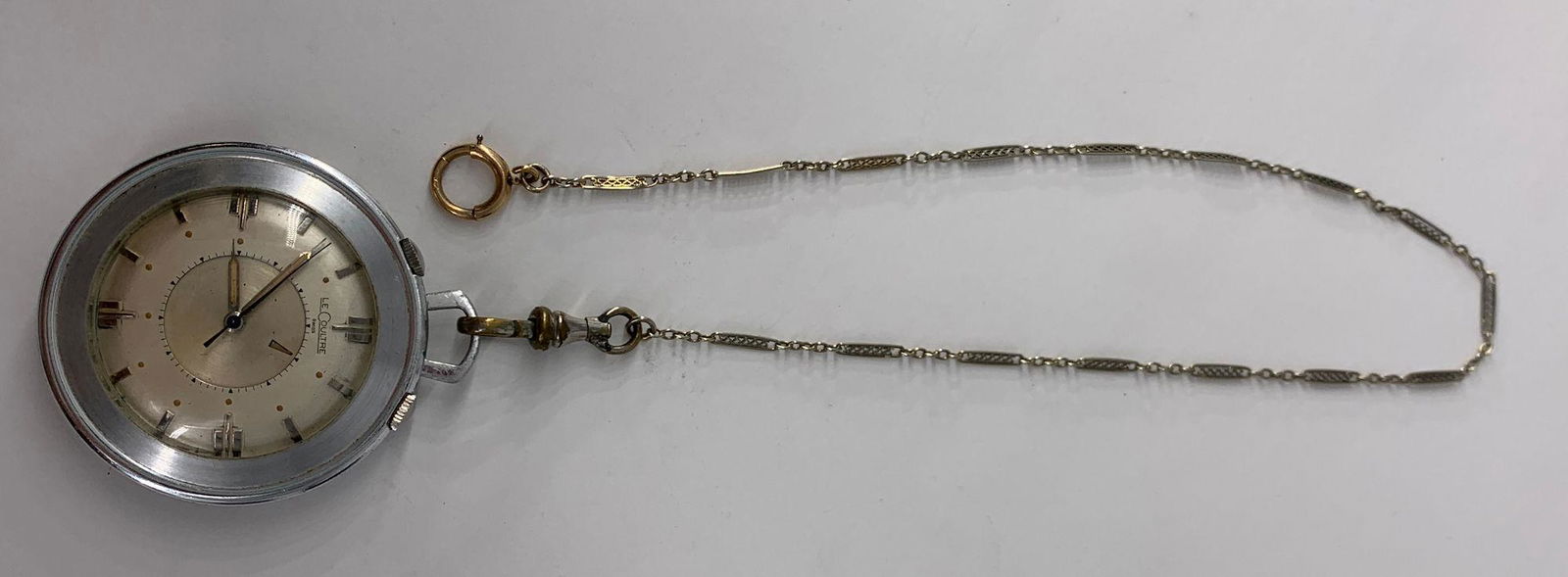 VINTAGE POCKET WATCH ON CHAIN (1 of 3)