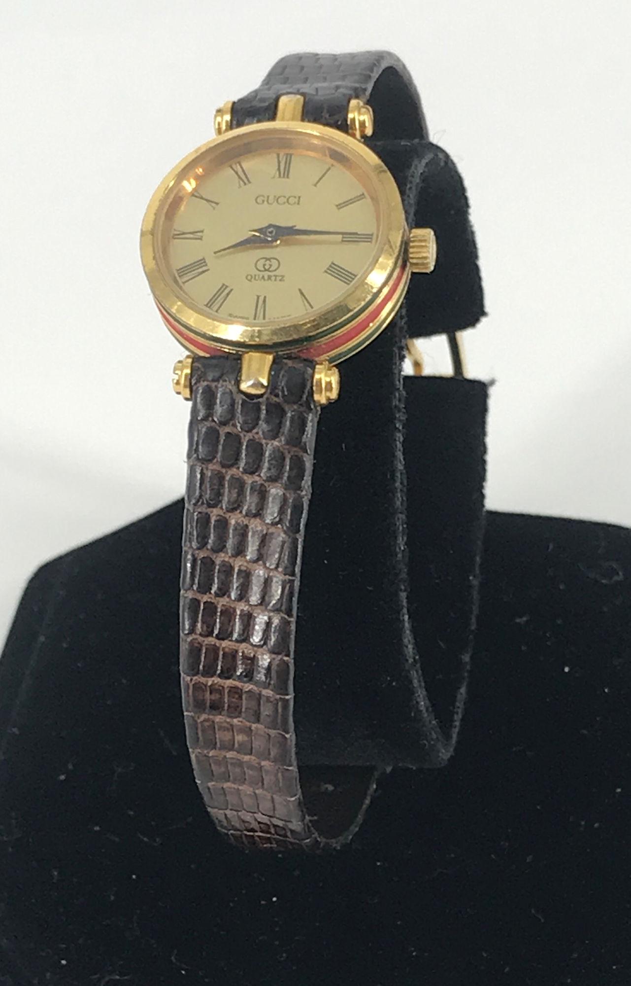 GUCCI WRIST WATCH (1 of 3)