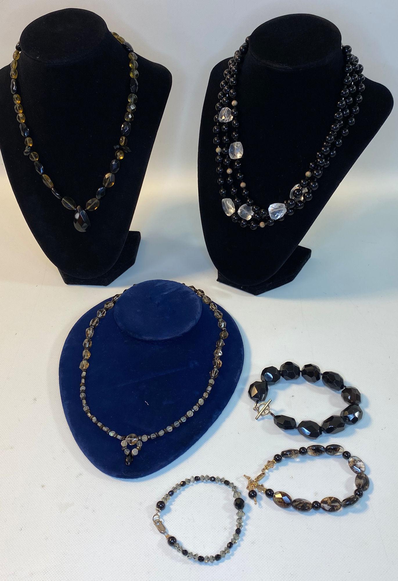 LOT OF ASSORTED ARTIST AND FASHION PIECES (1 of 10)