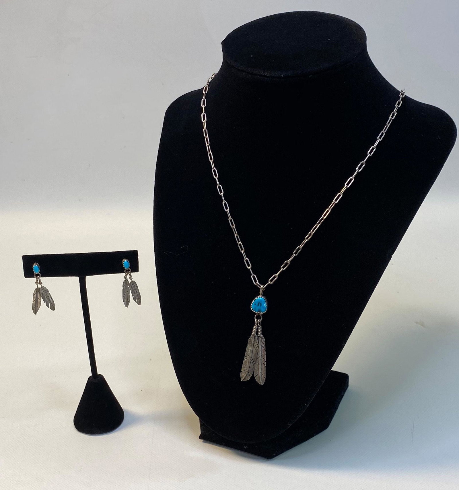 SOUTHWESTERN STYLE JEWELRY SET (1 of 9)