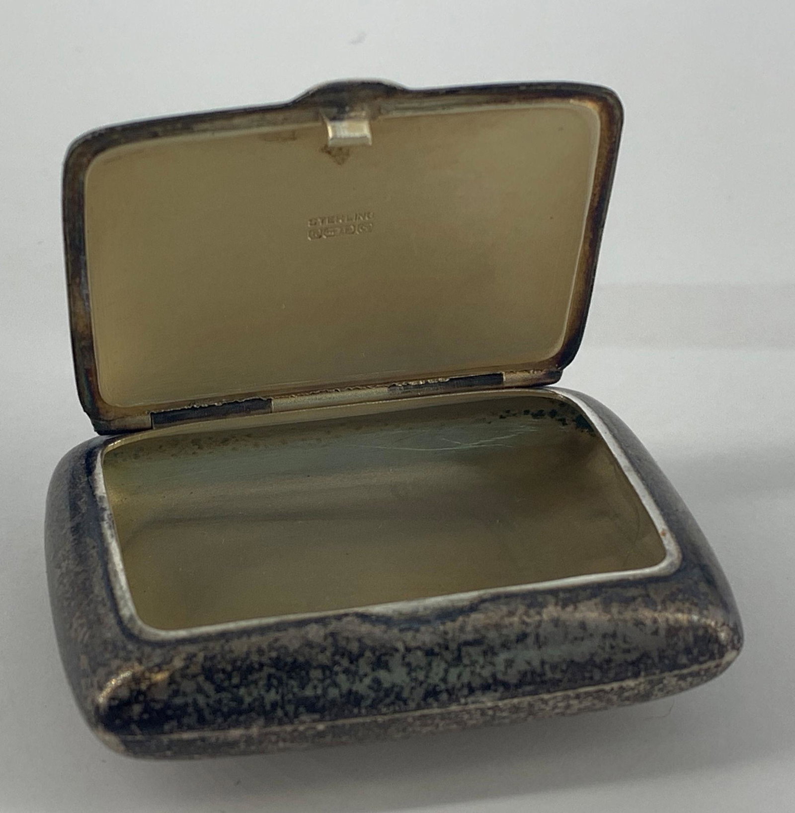 STERLING SILVER PILL BOX (1 of 4)