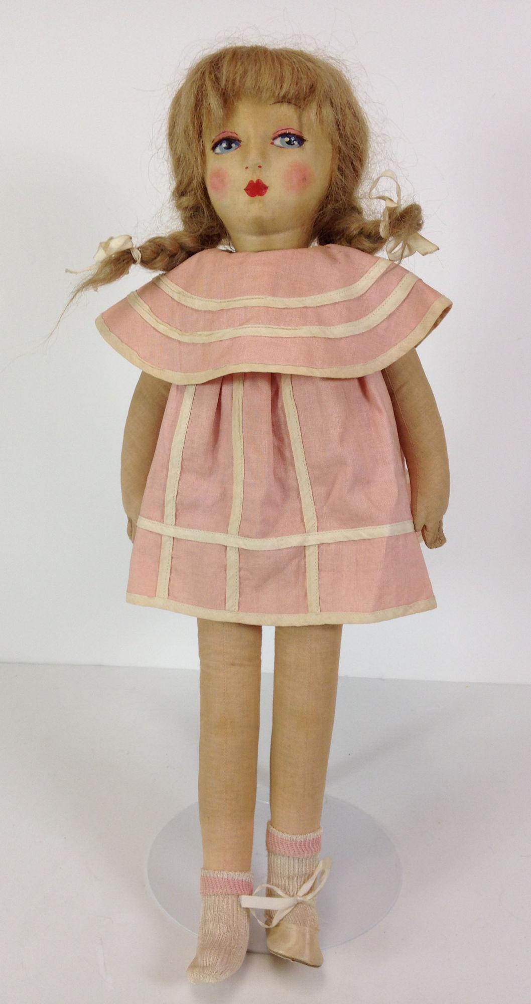 21" VINTAGE ETTA ALL ORIGINAL CLOTH BOUDOIR BED DOLL. (1 of 4)