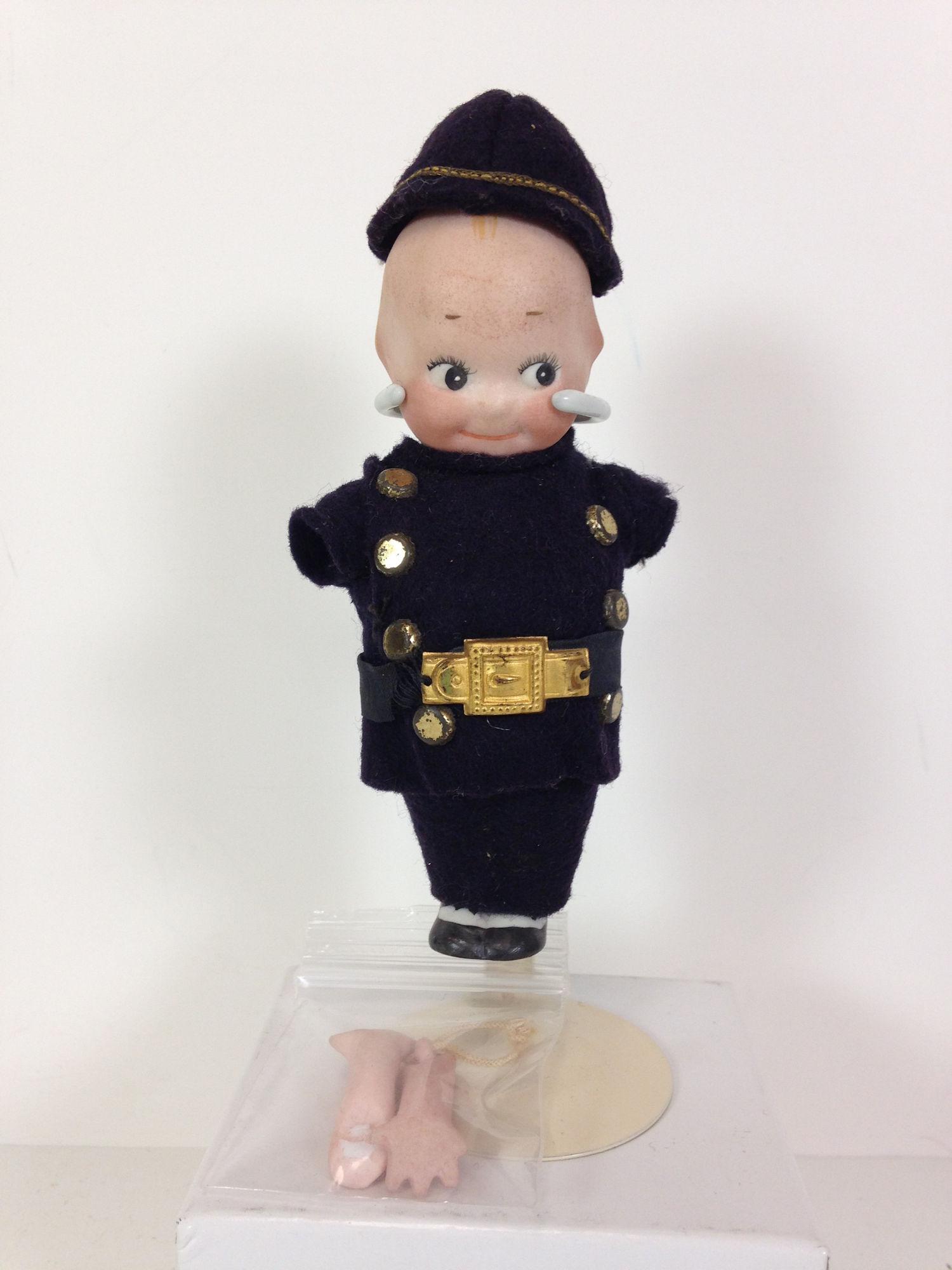 4Â½" ANTIQUE ROSE O'NEILL ALL BISQUE STANDING KEWPIE (1 of 2)