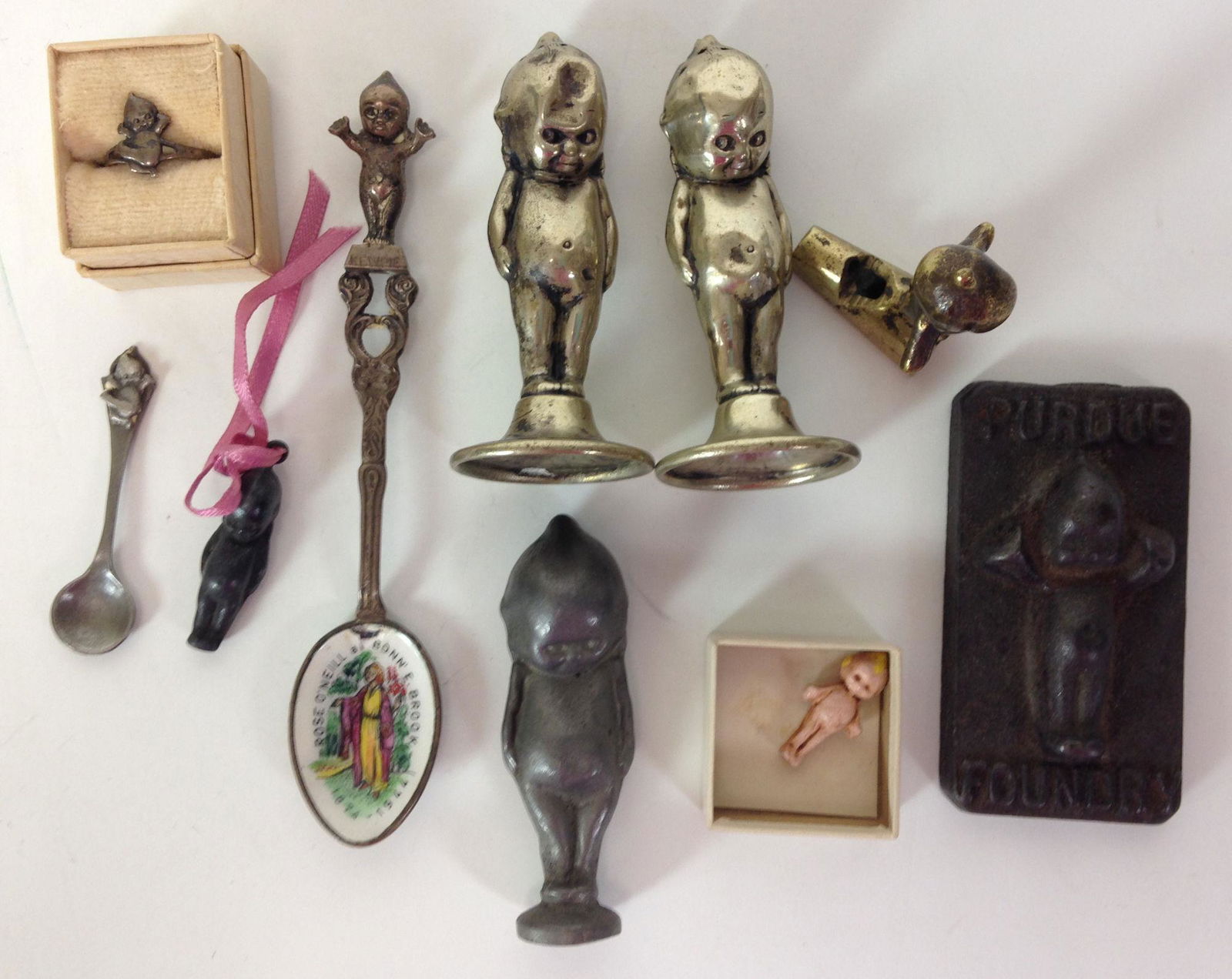 LOT OF METAL KEWPIE ITEMS INCLUDING 3" SHEFFIELD P&B (1 of 1)