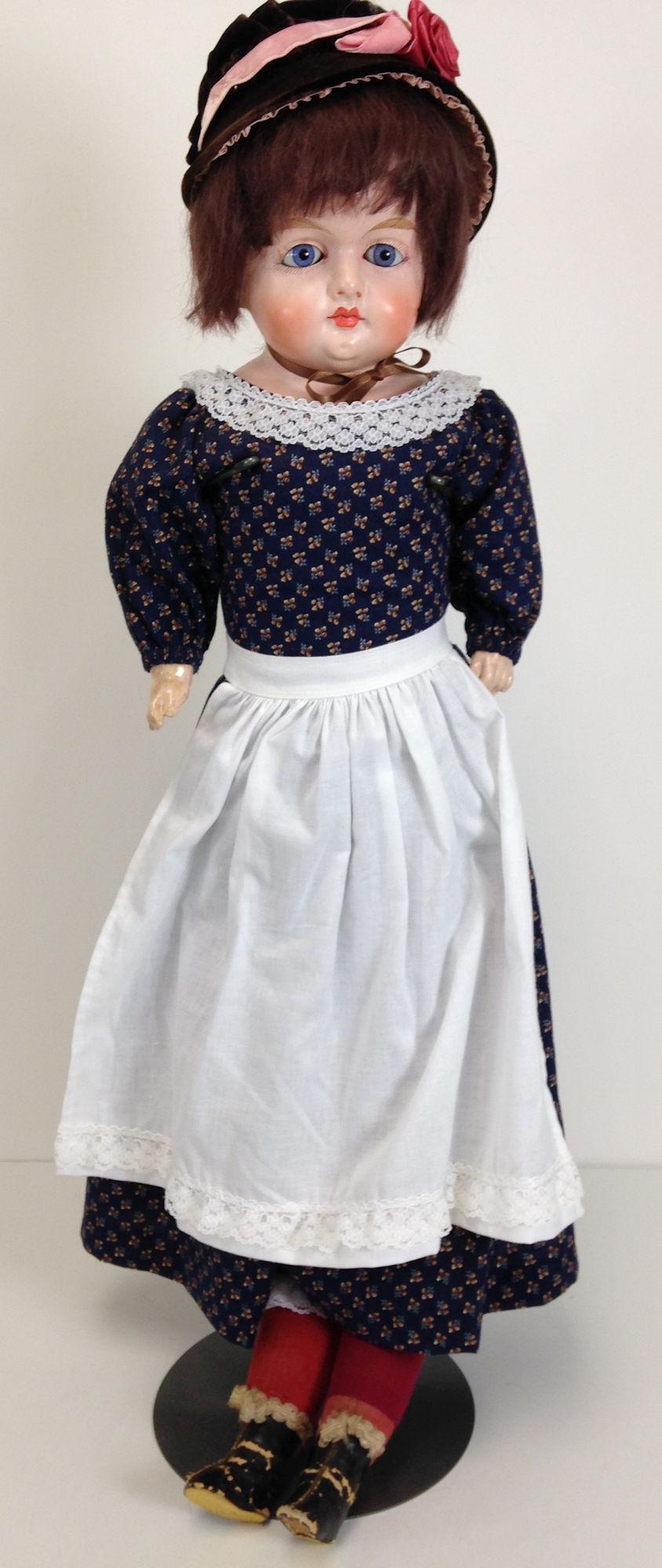 33" ANTIQUE PAPIER MÃ‚CHÃ‰ SHOULDER HEAD DOLL.  MOHAIR (1 of 2)