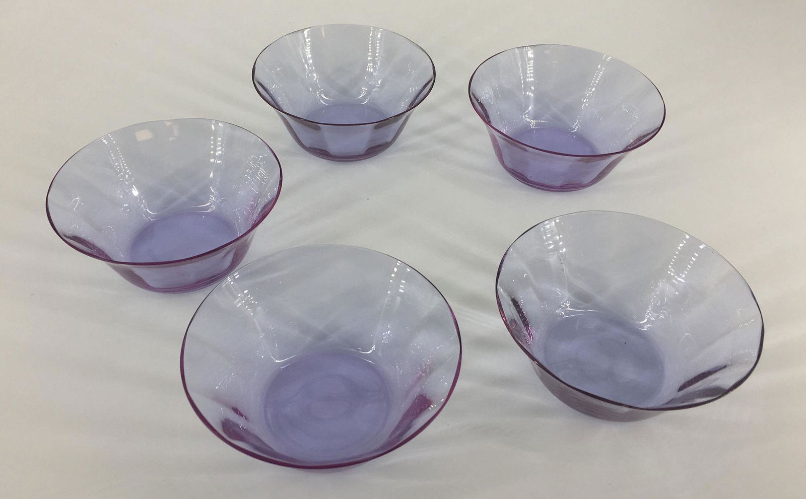 HEISEY (5) #3335 ALEXANDRITE FINGER BOWLS; ONE DAMAGED.: HEISEY (5) #3335 ALEXANDRITE FINGER BOWLS; ONE DAMAGED.