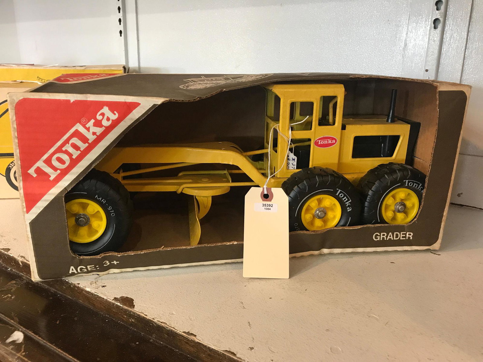 TONKA 1977 GRADER NO. 2510 17.5 LONG MINT IN BOX: TONKA 1977 GRADER NO. 2510 17.5 LONG MINT IN BOX
