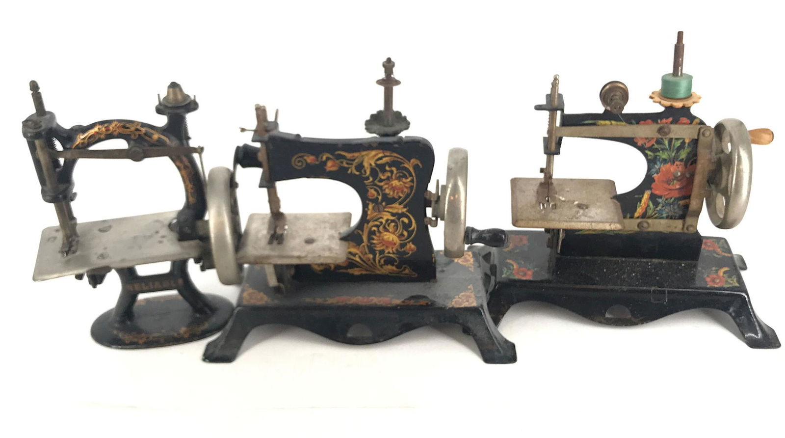 BOX LOT 3 TIN TOY SEWING MACHINES (1 of 1)