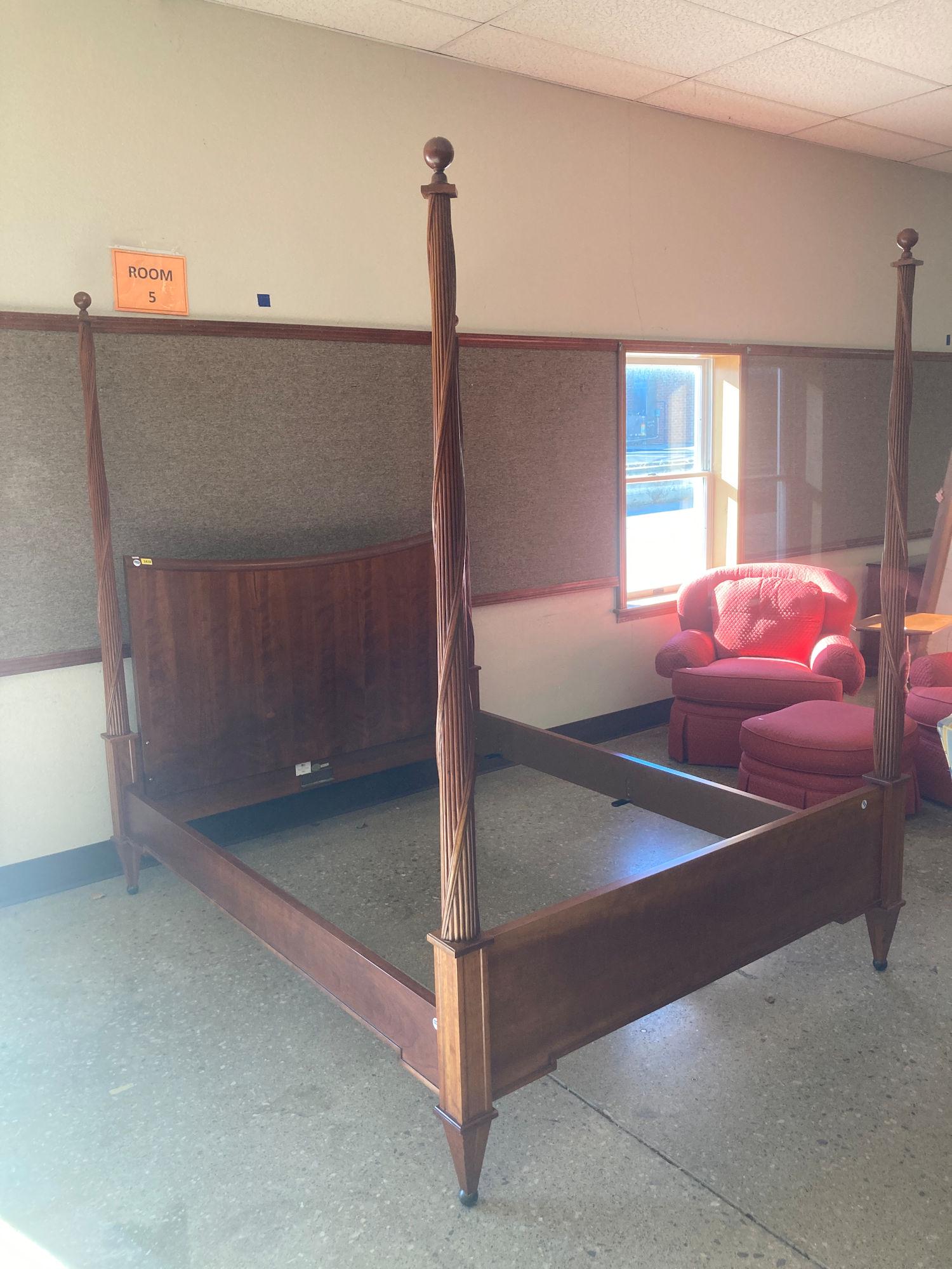 BAKER QUEEN SIZE CHERRY CARVED POST CANOPY BED WITH (1 of 1)