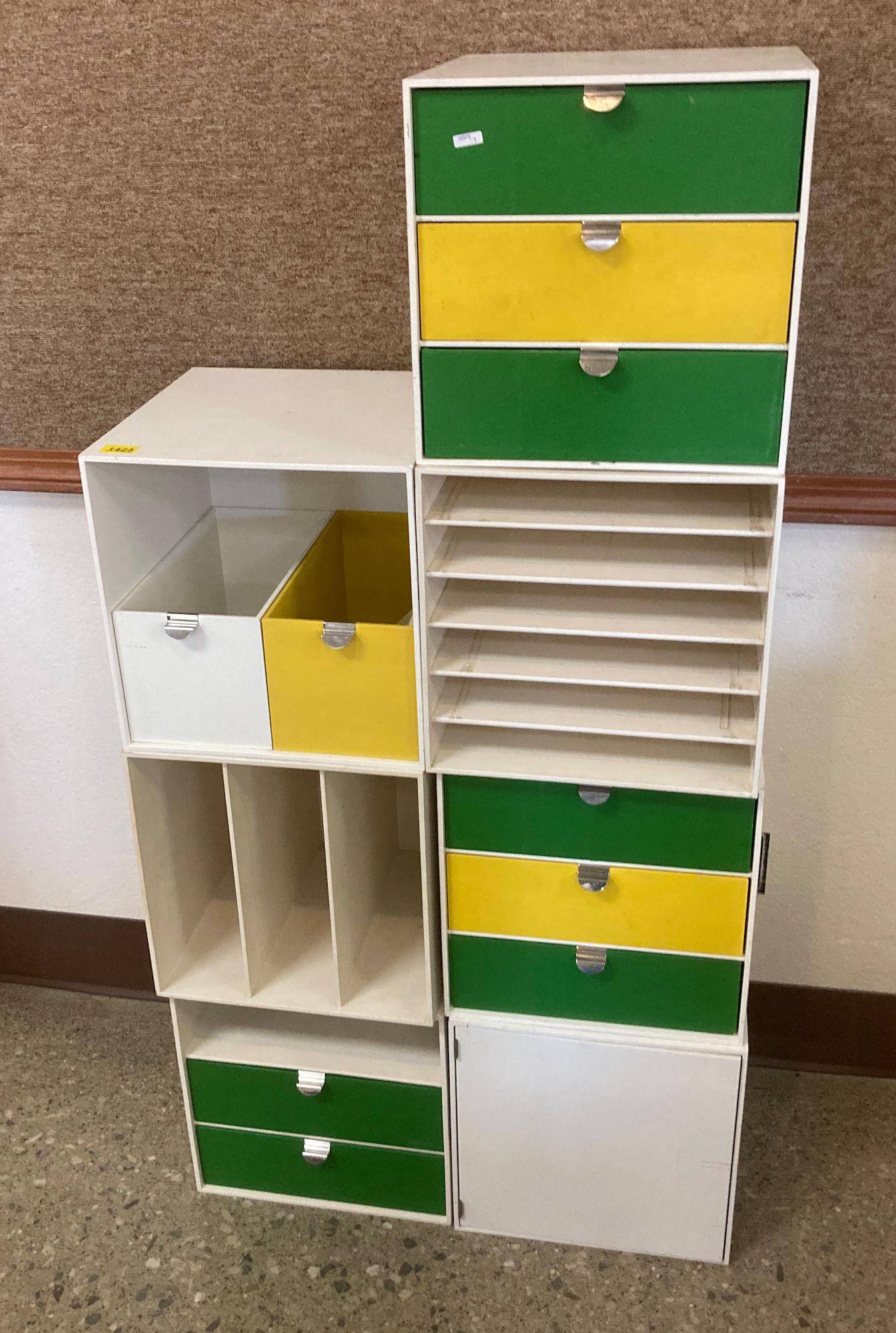 7 PIECE PALASET CUBES AND INSERTS. DESIGNED BY: 7 PIECE PALASET CUBES AND INSERTS. DESIGNED BY RISTOMATTI RATIA (SON OF MARIMEKKO FOUNDER) PRODUCED IN 1970'S IN FINLAND. SOME SCUFFS AND WEAR, AS THEY HAVE BEEN USED.