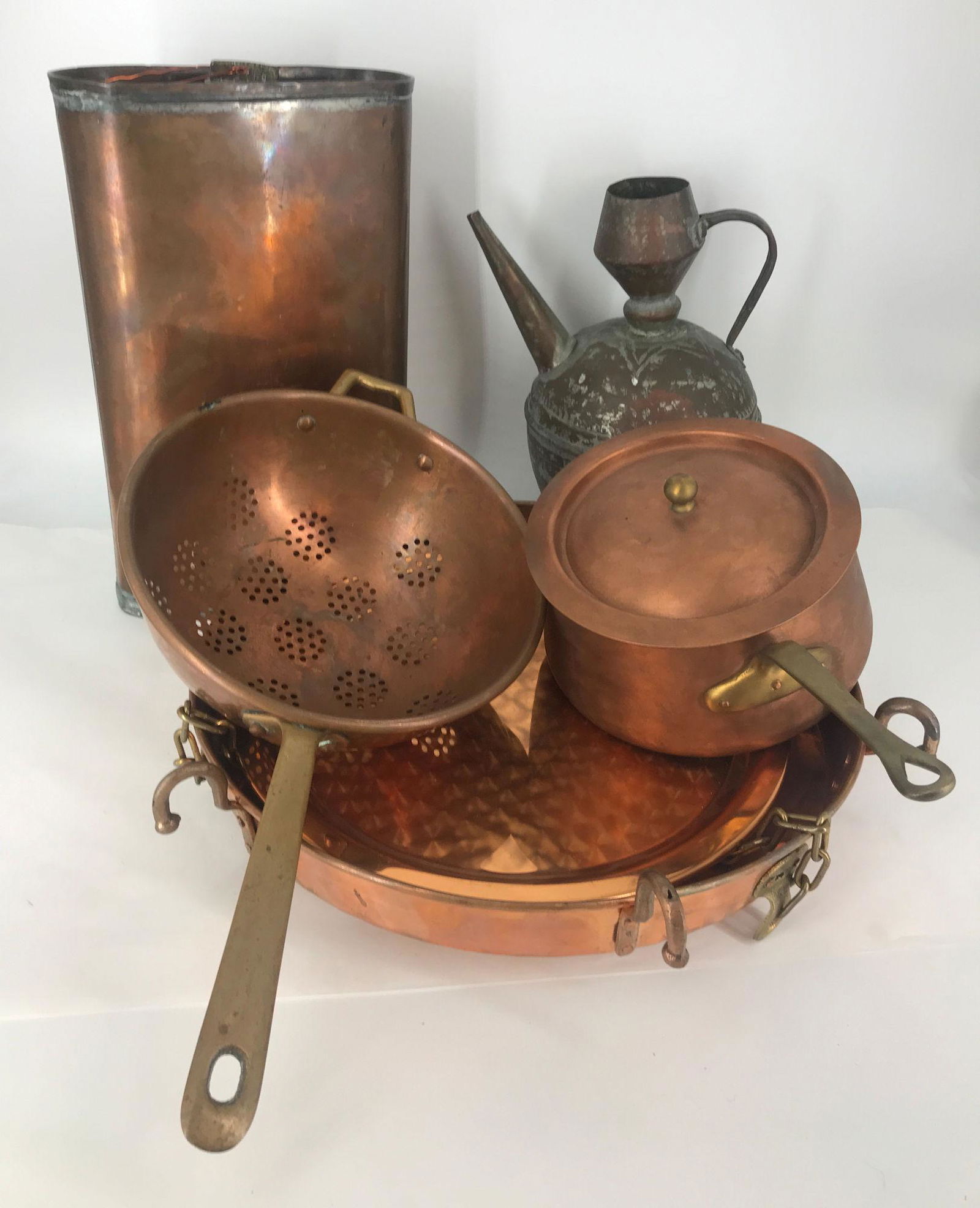 COPPER BOX LOT INCLUDING BUGGY WARMER, STRAINER, (1 of 1)