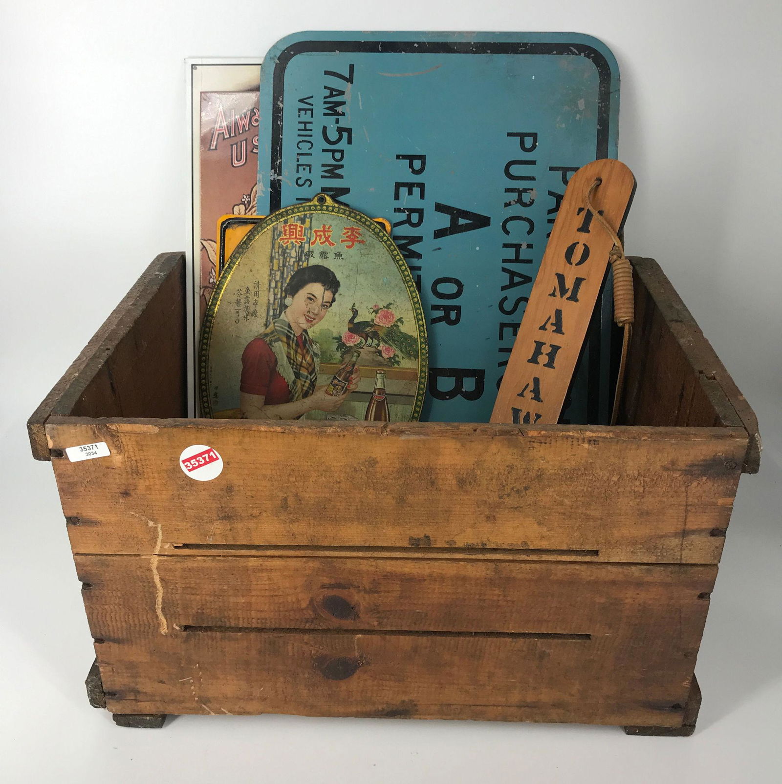 CAPE COD CRANBERRY CRATE WITH SIGNS (NEW AND REPRO) (1 of 2)