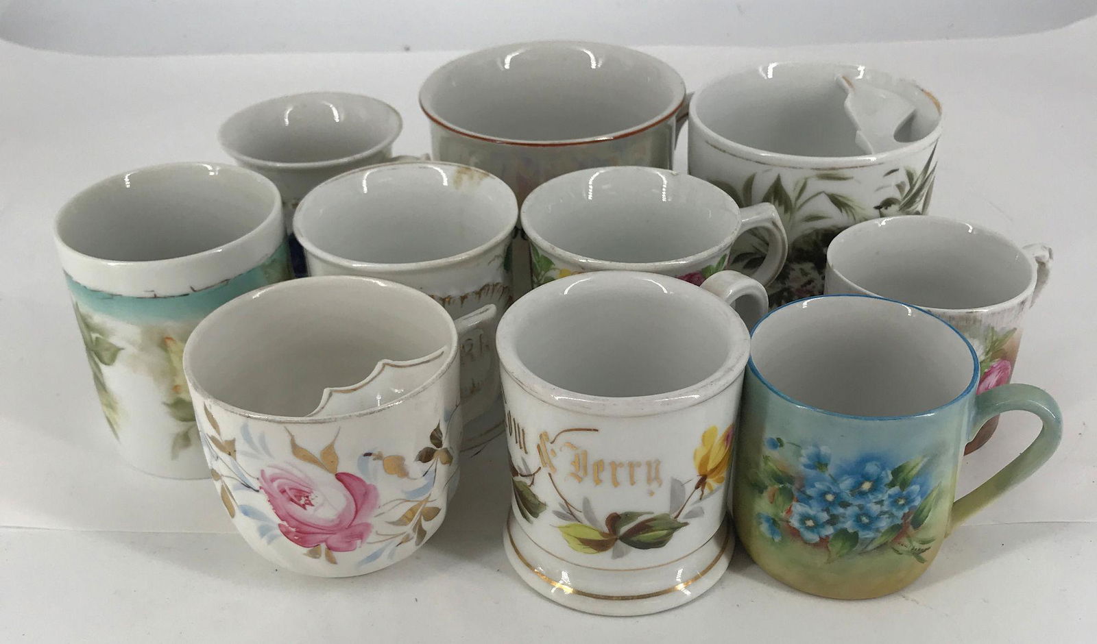 BOX LOT PORCELAIN CUPS INCLUDING TOM AND JERRY CUPS AND (1 of 1)