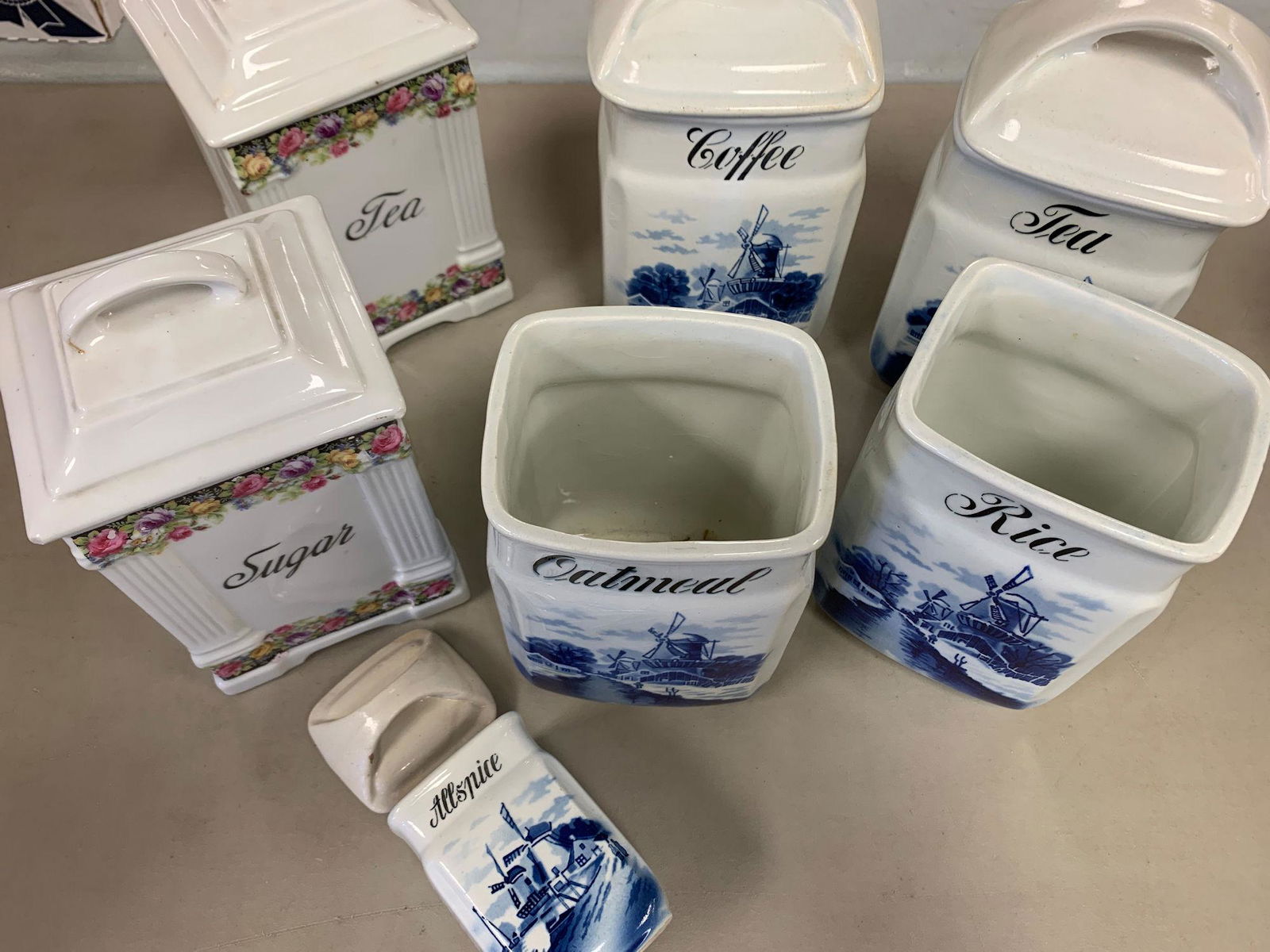 BOX LOT INCLUDING INGE CANISTER SET FROM GERMANY (TWO (1 of 3)