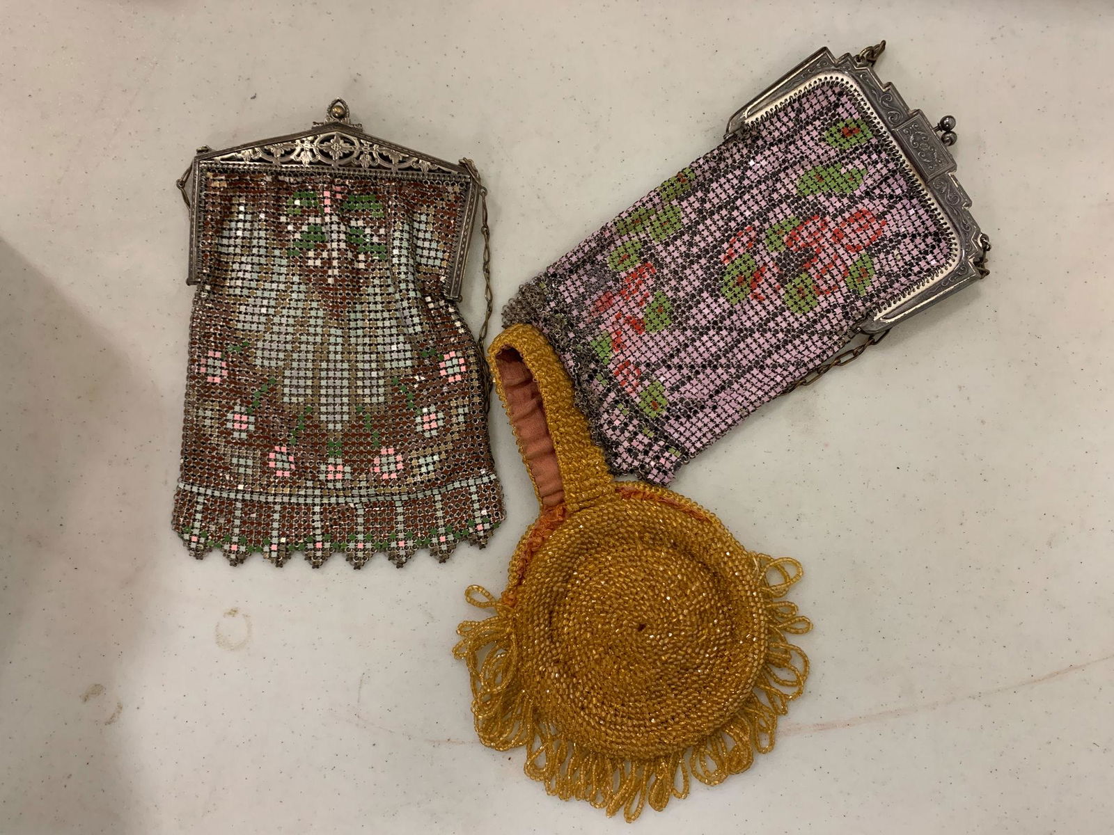 BOX LOT THREE VINTAGE EVENING PURSES INCLUDING TWO MESH (1 of 1)