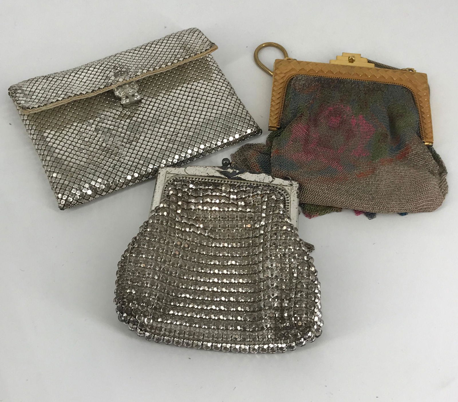 BOX LOT 3 PURSES INCLUDING 5" FLORAL CHANGE PURSE (1 of 1)