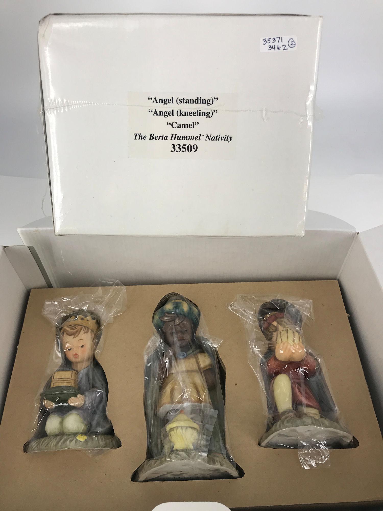 SET OF 6 HUMMELS FROM THE BERTA HUMMEL NATIVITY IN (1 of 1)