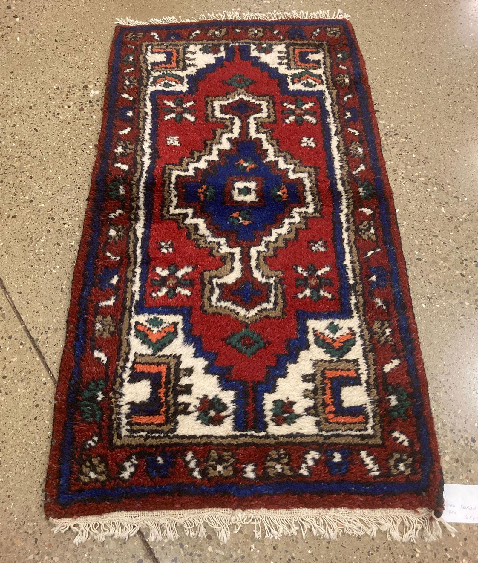 ORIENTAL RUG INDO PERSIAN HERIZ 2.5X4.7 (1 of 1)