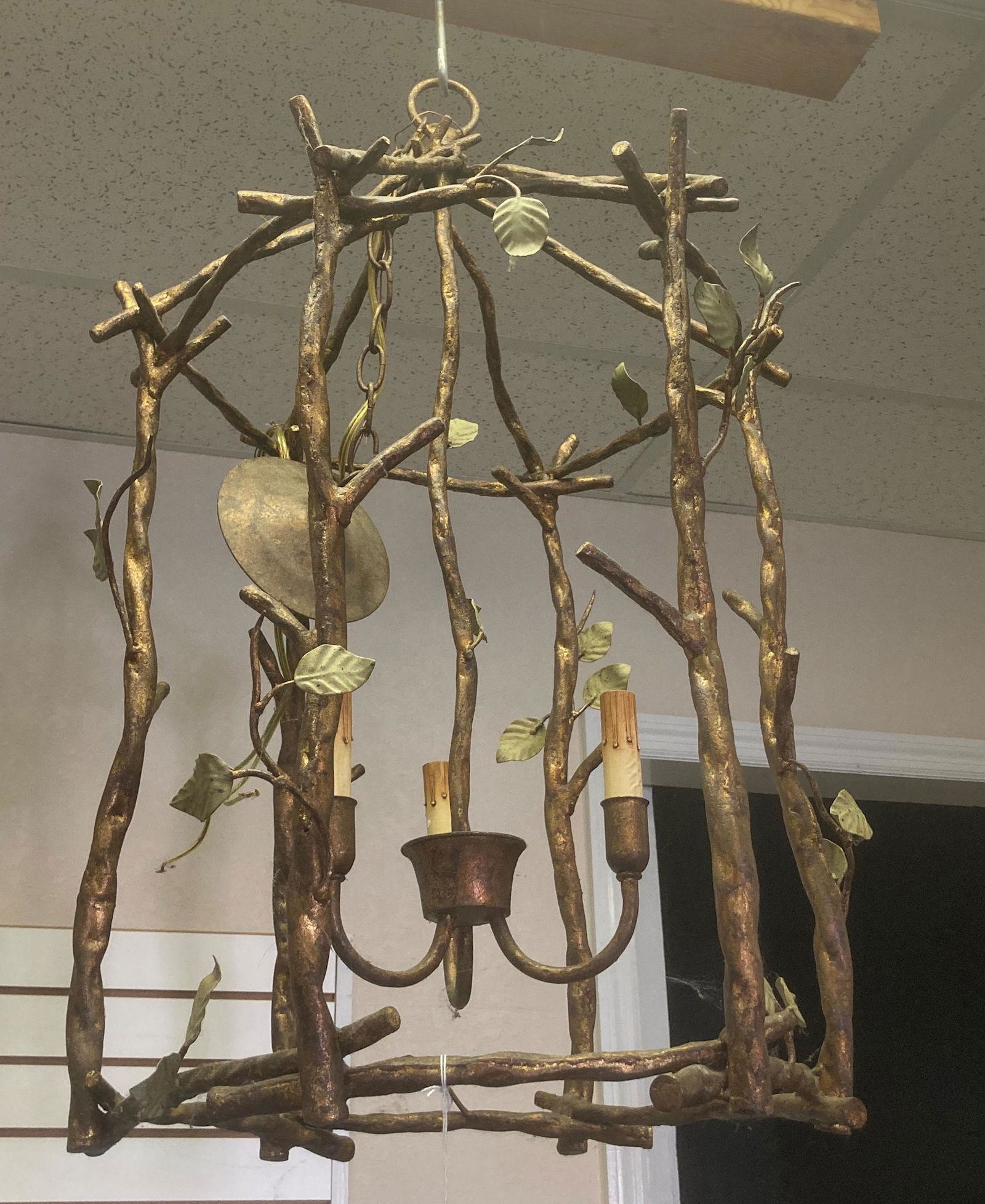WROUGHT IRON TWIG AND LEAF DESIGN 3 LIGHT CHANDELIER. (1 of 1)