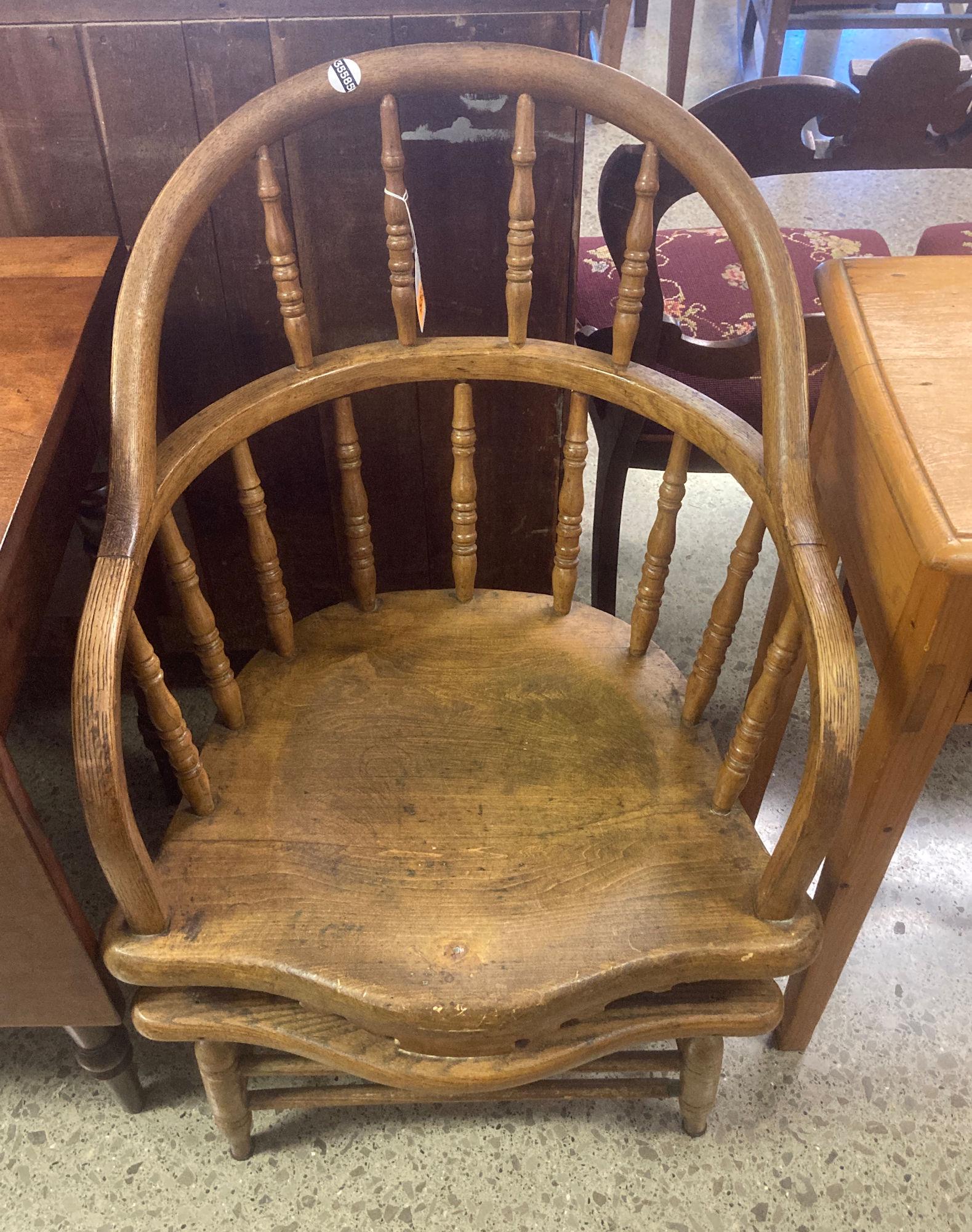 PLANK SEAT FIREHOUSE WINDSOR CHAIR.: PLANK SEAT FIREHOUSE WINDSOR CHAIR.