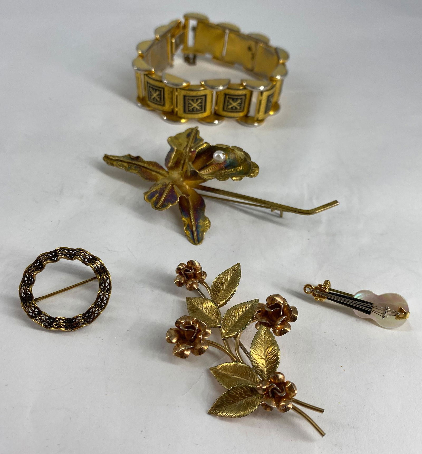 VINTAGE ACCESSORIES (1 of 10)