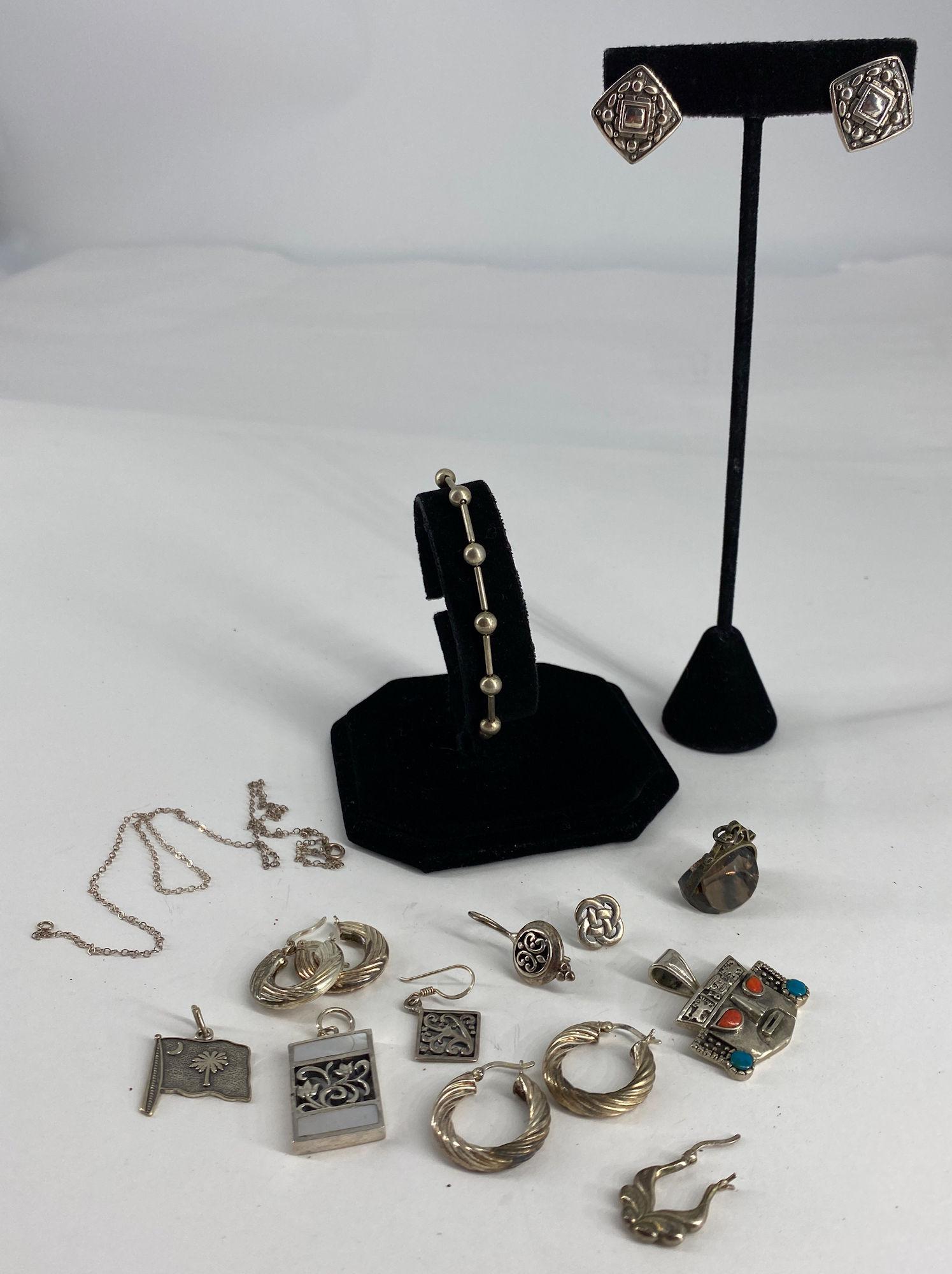 LOT OF STERLING SILVER JEWELRY (1 of 7)
