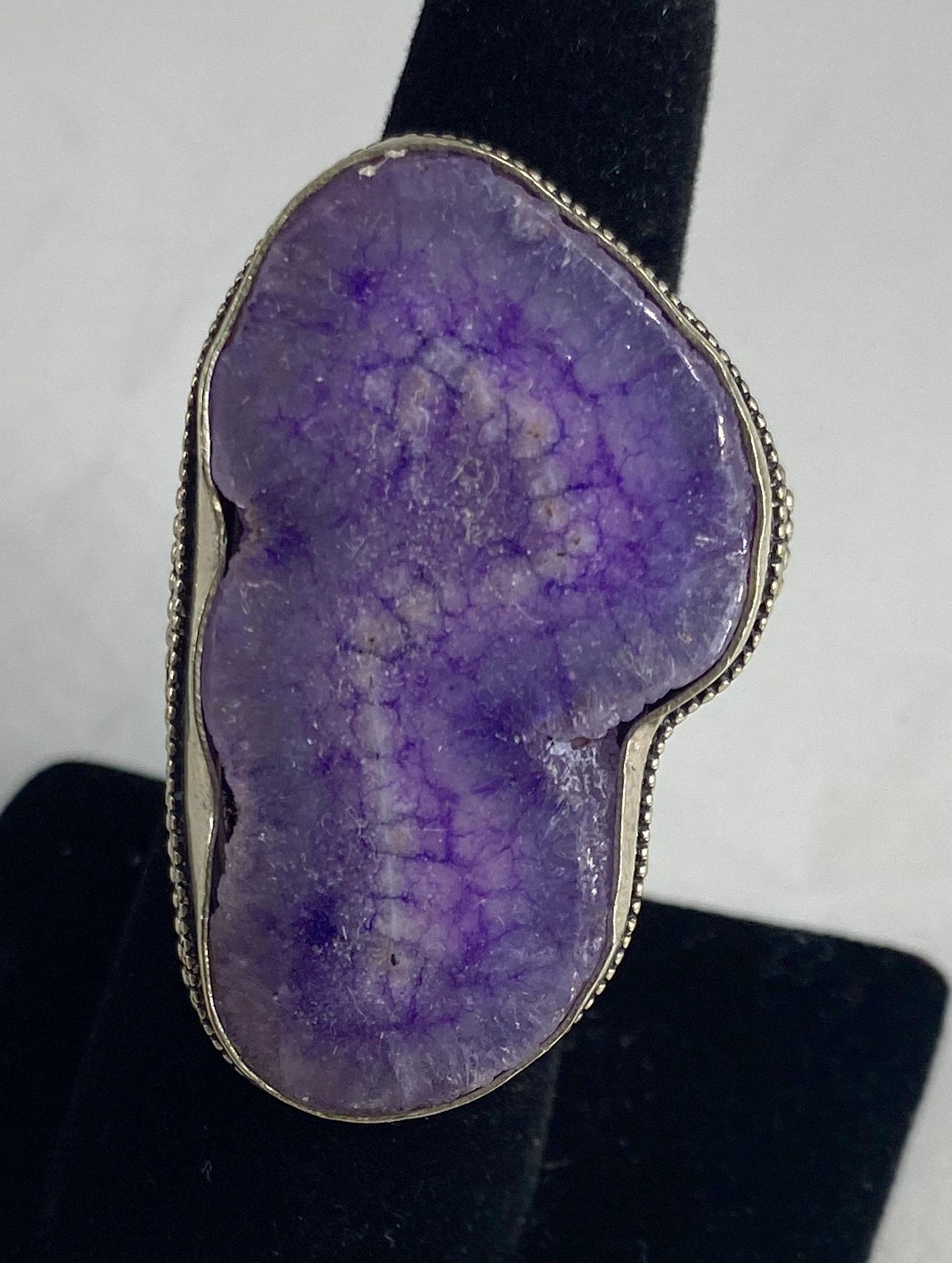 OVERSIZED AMETHYST GEMSTONE FASHION RING (1 of 8)