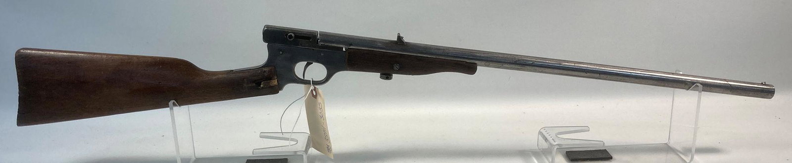 QUACKENBUSH .22 CALIBER SINGLE SHOT RIFLE SN: NONE,: QUACKENBUSH .22 CALIBER SINGLE SHOT RIFLE SN: NONE, BROKEN STOCK, NOT FIREABLE. BY BIDDING ON THIS LOT BUYER ACCEPTS RESPONSIBILITY OF KNOWLEDGE OF STATE AND FEDERAL LAWS FOR RECEIVING THIS ITEM.