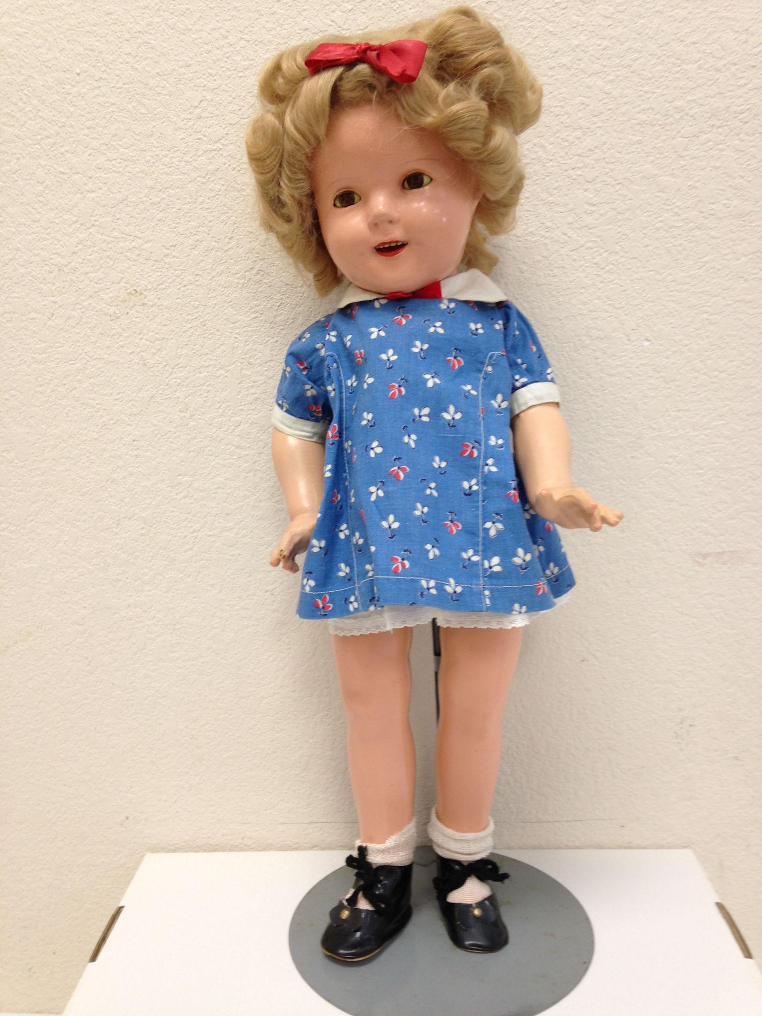19â€ IDEAL COMPOSITION SHIRLEY TEMPLE DOLL. ALL ITEMS (1 of 1)