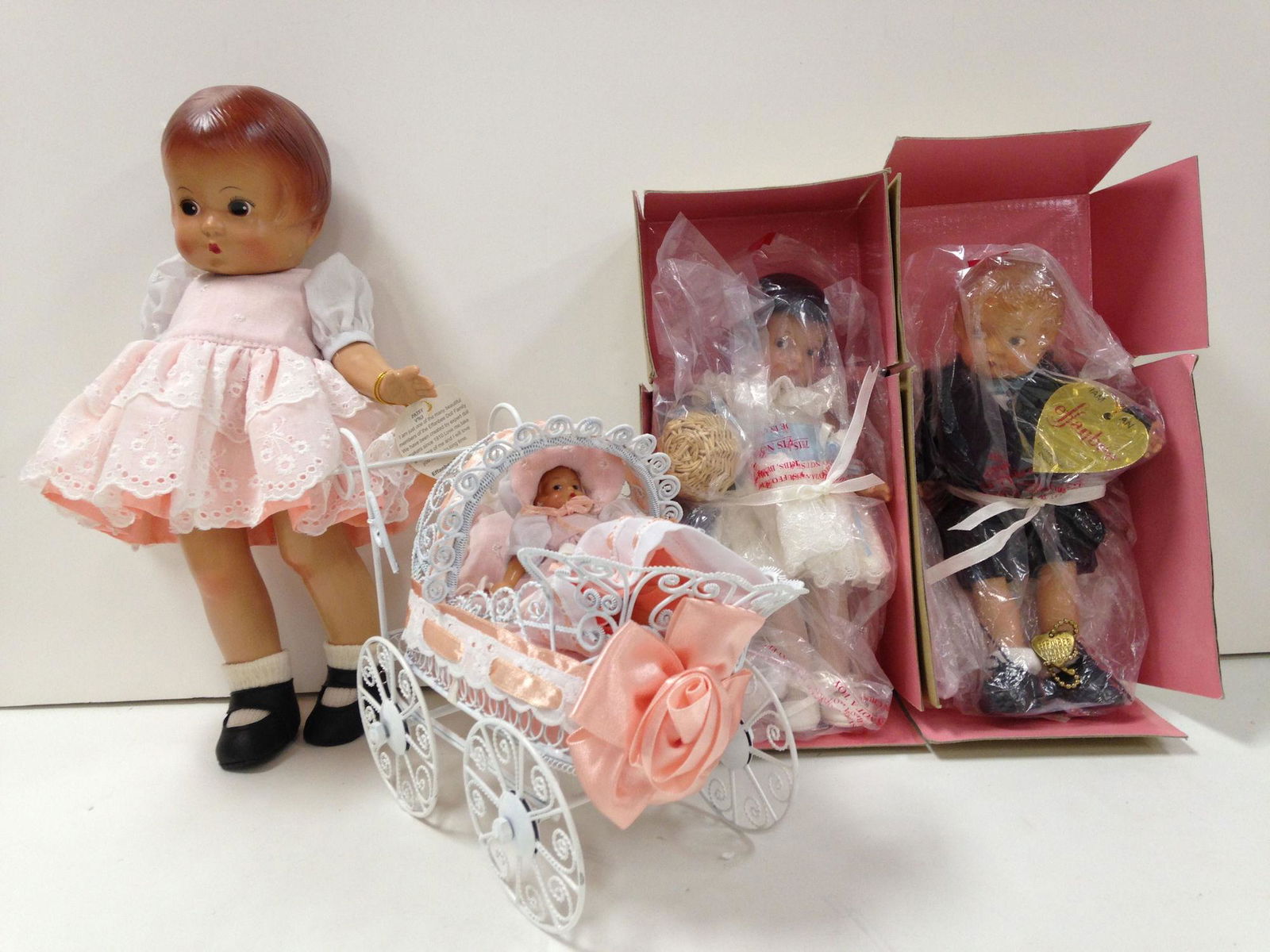 2 BOXED EFFANBEE DOLLS INCLUDING WEDDING MEMORIES (1 of 1)