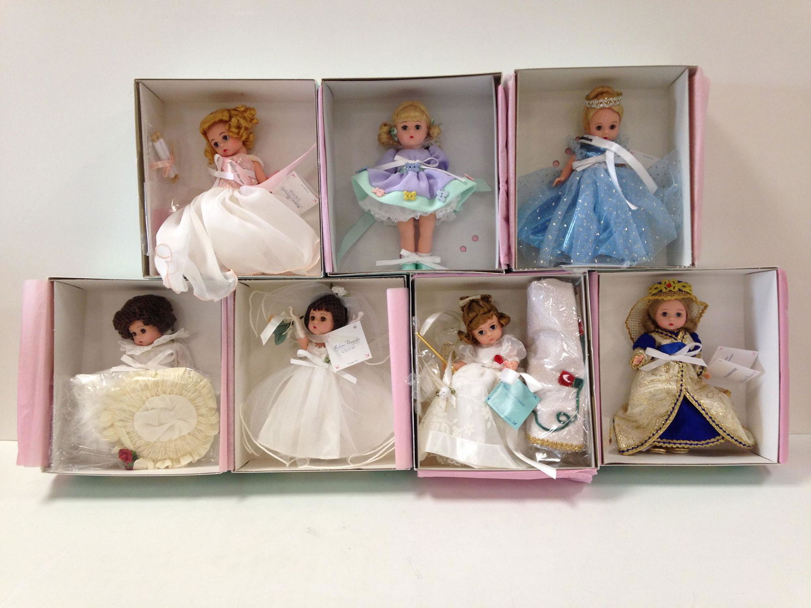 7 BOXED MADAME ALEXANDER 8" DOLLS INCLUDING MADC ROSE (1 of 1)