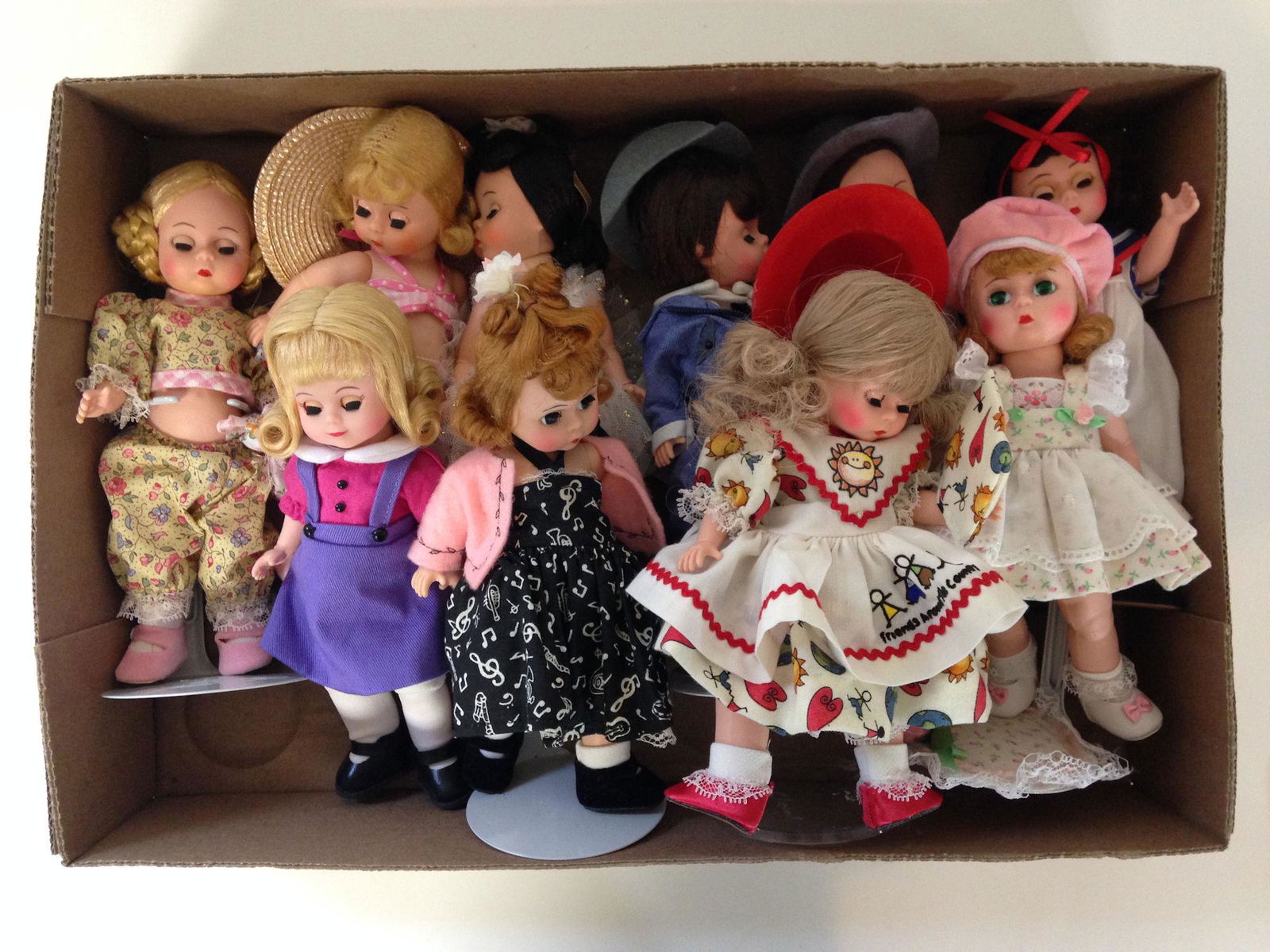 LOT 10 UNBOXED 8" MADAME ALEXANDER DOLLS. ALL ITEMS ARE (1 of 1)