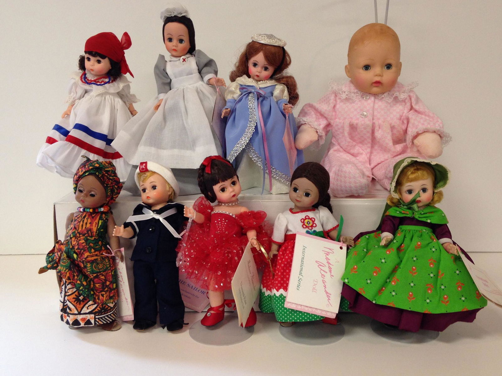 LOT 9 BOXED MADAME ALEXANDER DOLLS INCLUDING DIAMOND (1 of 1)
