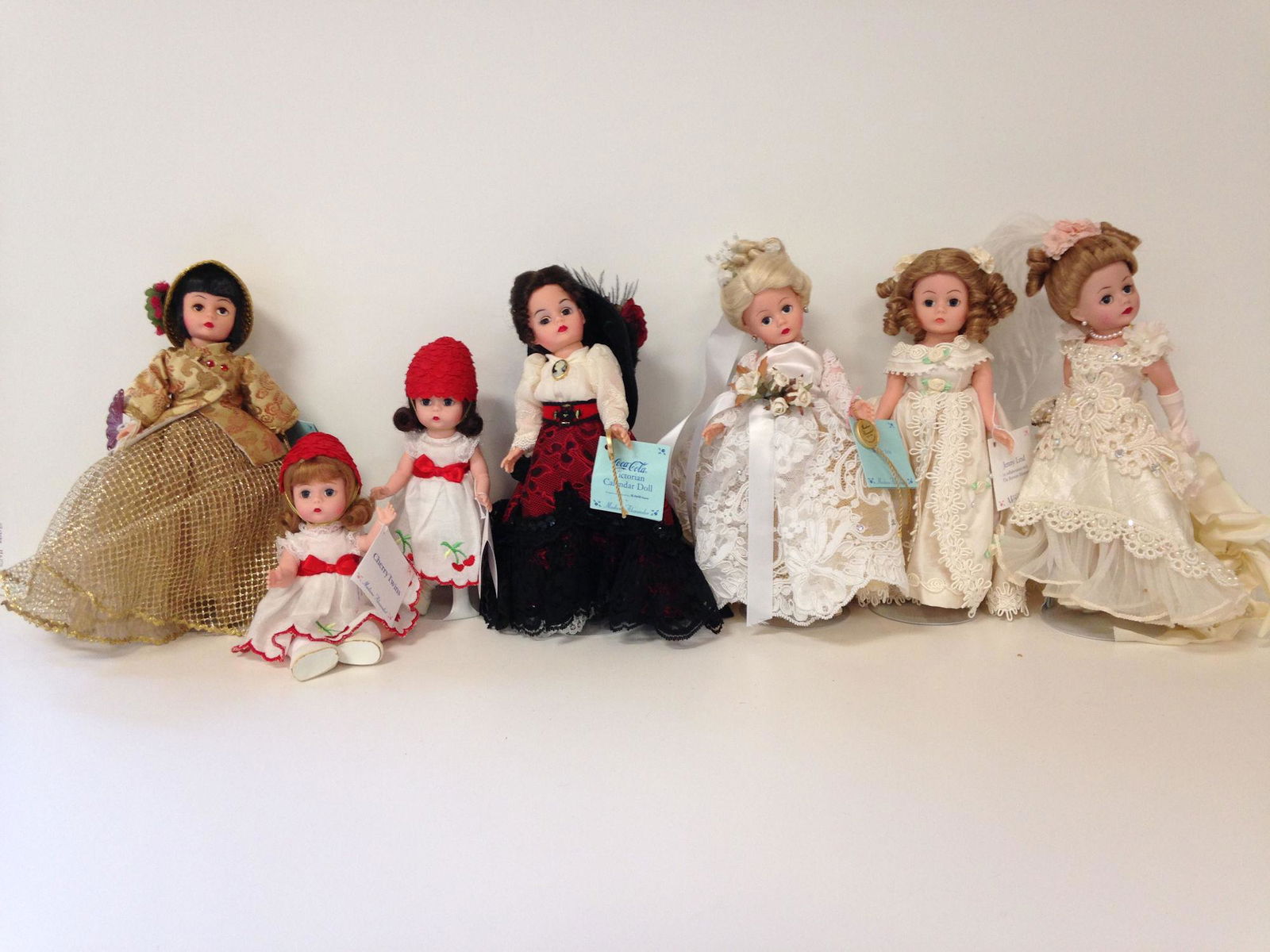 LOT 6 MADAME ALEXANDER BOXED DOLLS INCLUDING CHERRY (1 of 1)